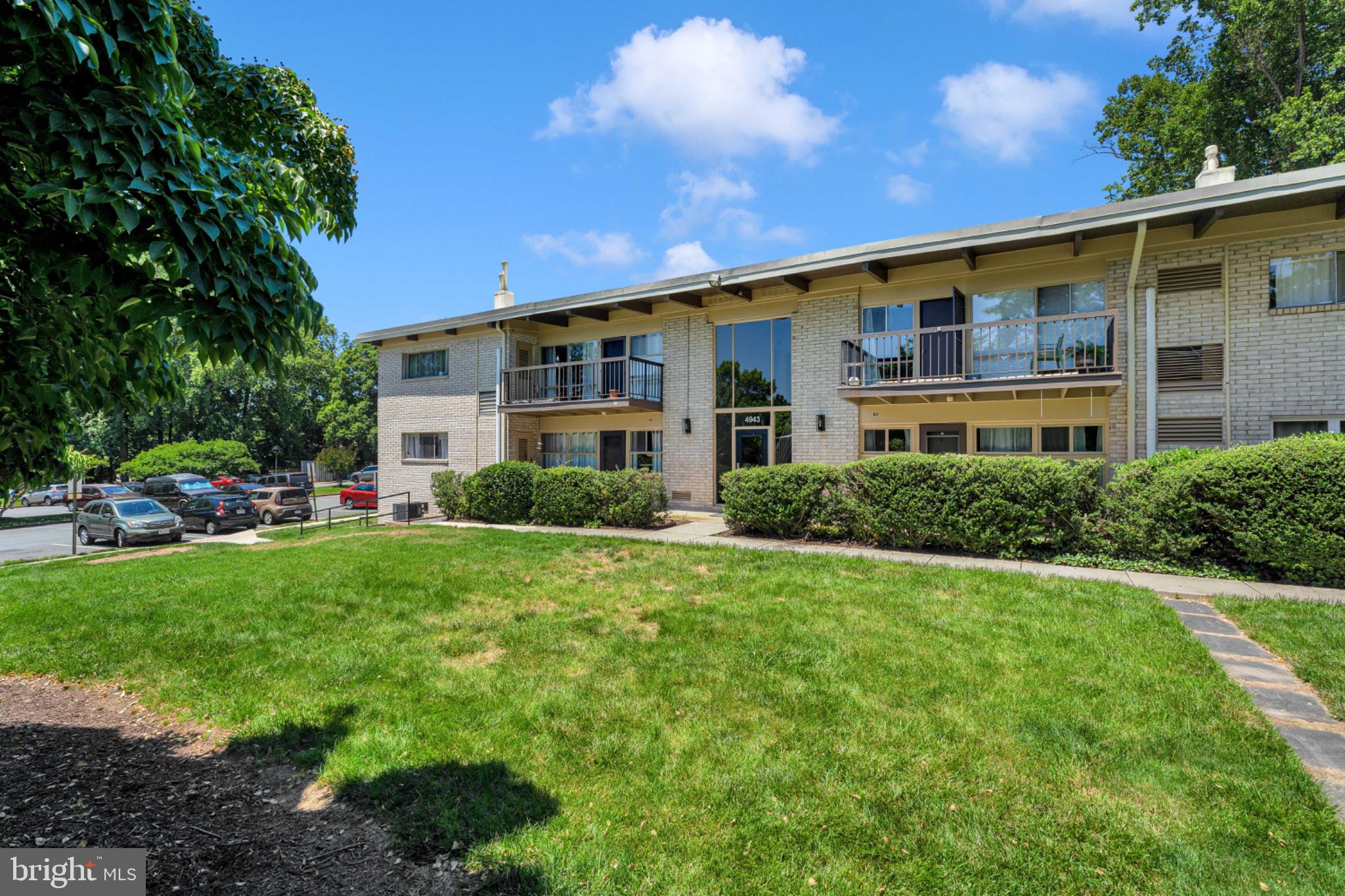 FAIRFAX HERITAGE - Residential