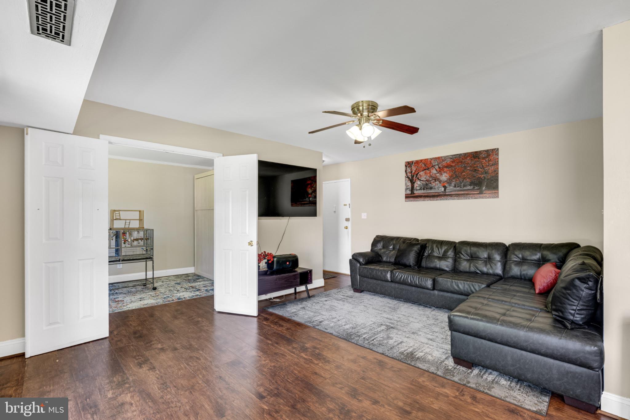 FAIRFAX HERITAGE - Residential