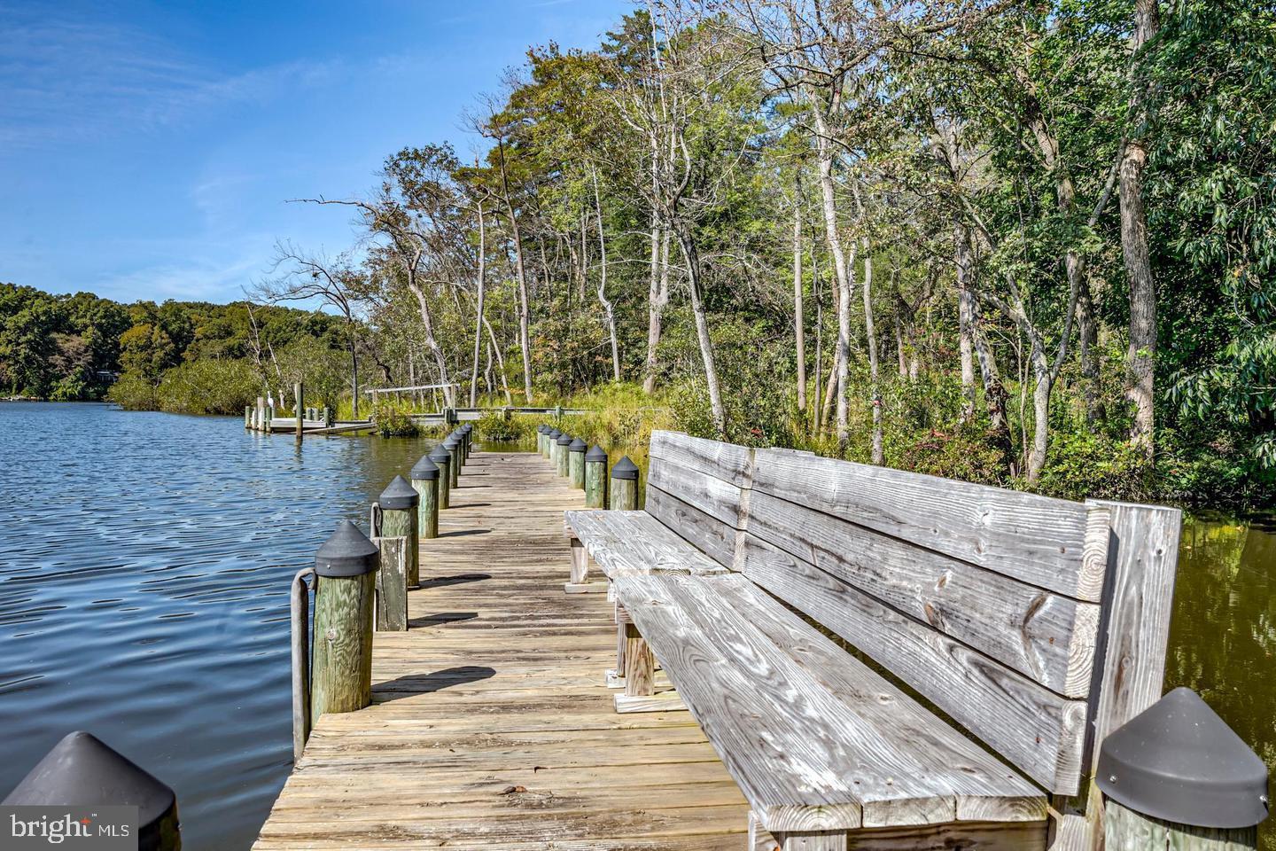 RIVERS END - Residential