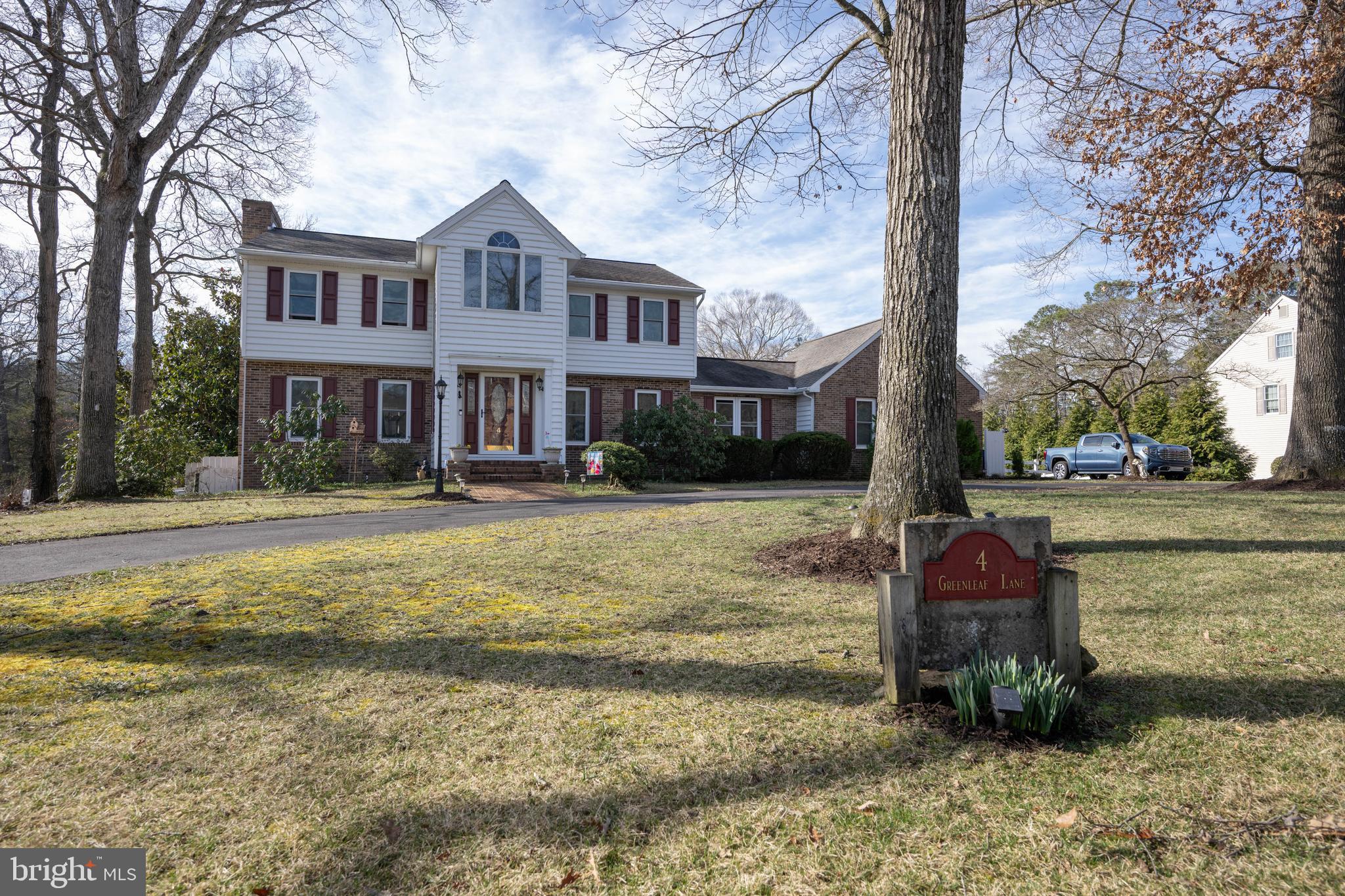 RIVERS END - Residential