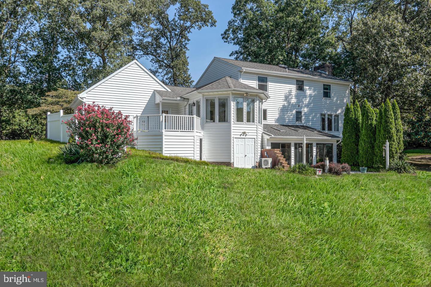 RIVERS END - Residential