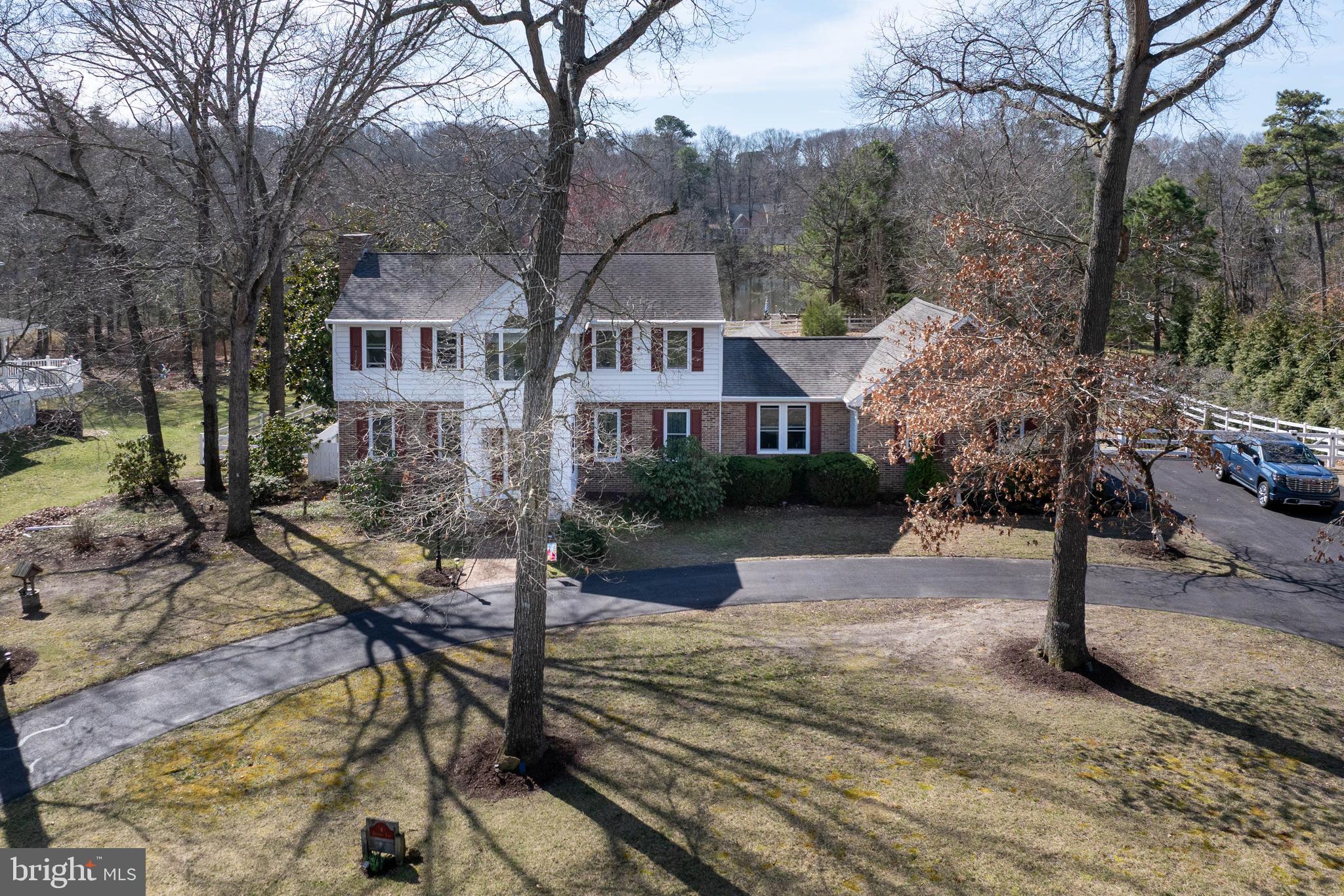 RIVERS END - Residential