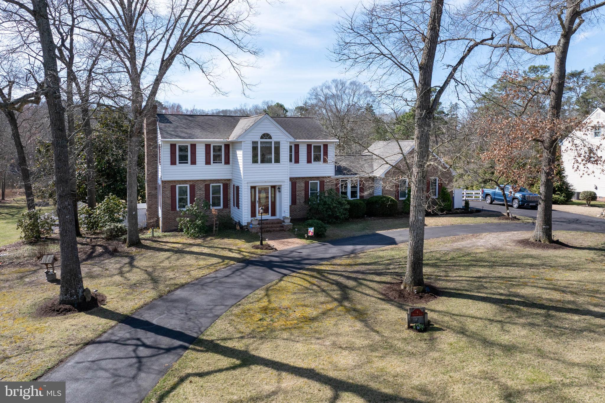 RIVERS END - Residential