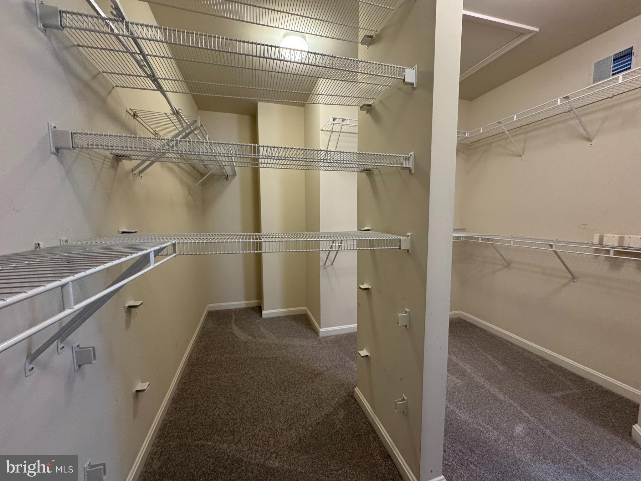 BROADLANDS SOUTH - Residential Lease
