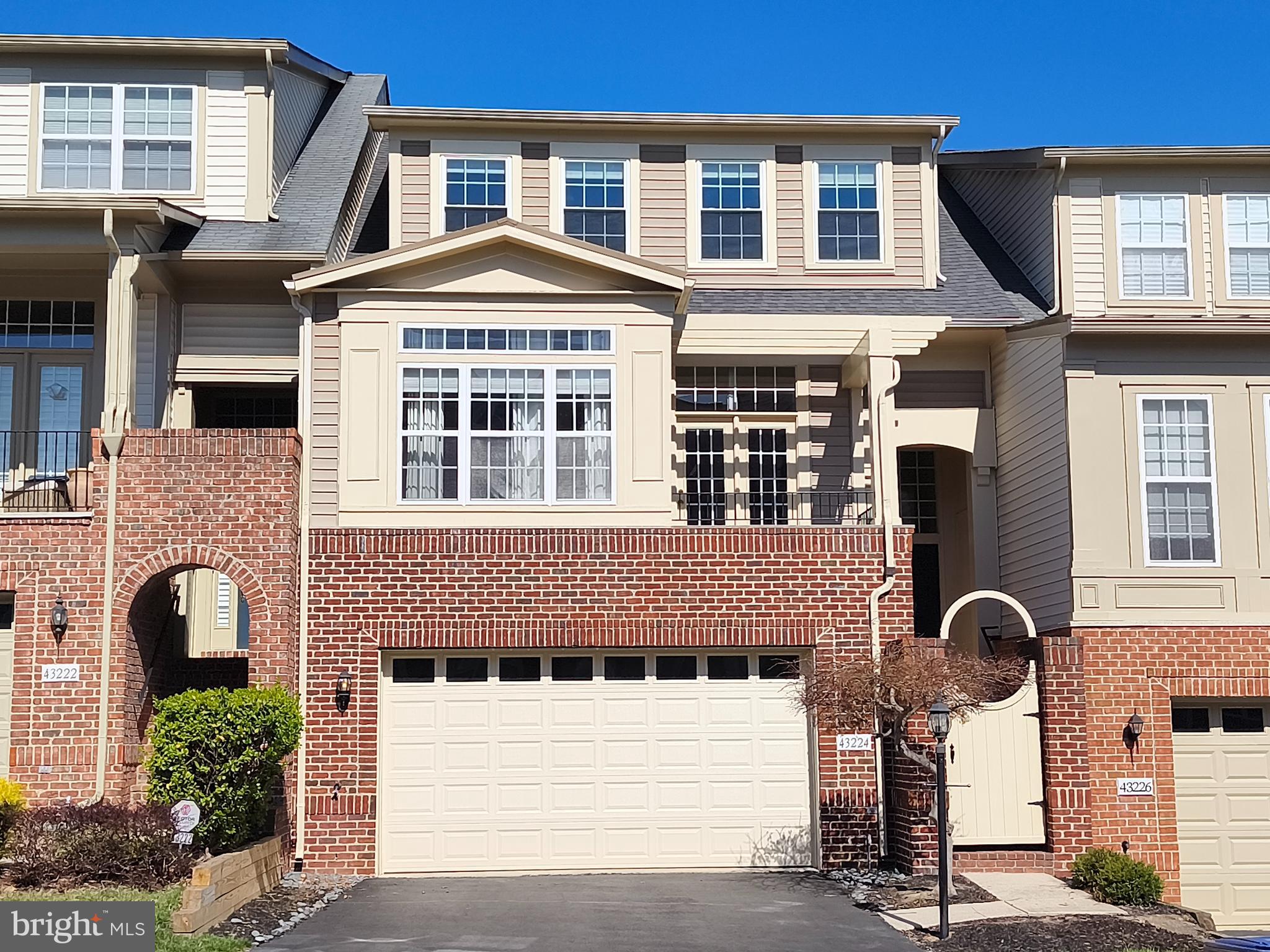 This spacious 4-bedroom, 3.5-bath townhome offers an exceptional blend of comfort and style in the heart of Broadlands. The main level features hardwood floors and a large kitchen with an island, granite countertops, and stainless steel appliances. The inviting family room, complete with a gas fireplace, opens to a private deck, while the formal dining room, dedicated home office, and bright living room with a balcony provide versatile living spaces. Upstairs, the primary suite features a spacious walk-in closet, and a private balcony. A convenient upper-level laundry room adds to the home’s functionality. The finished lower level includes a fourth bedroom and full bath, plus sizable rec room. Less than 2 miles to the Ashburn Metro Station.  Please "No Cats".