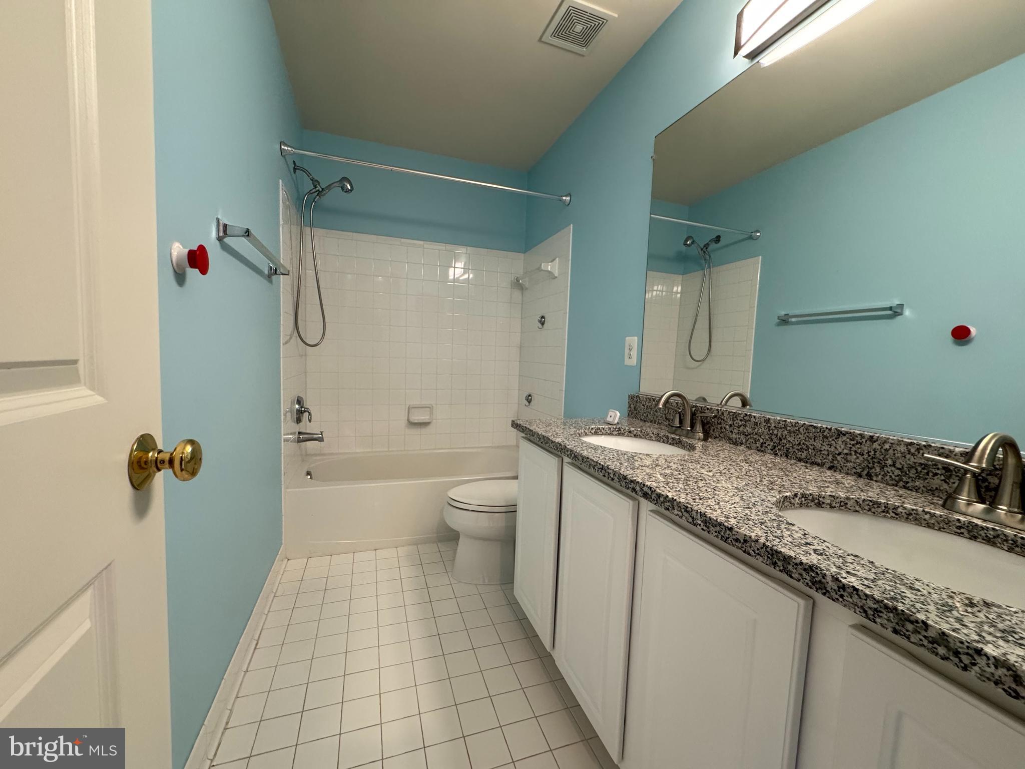 BROADLANDS SOUTH - Residential Lease
