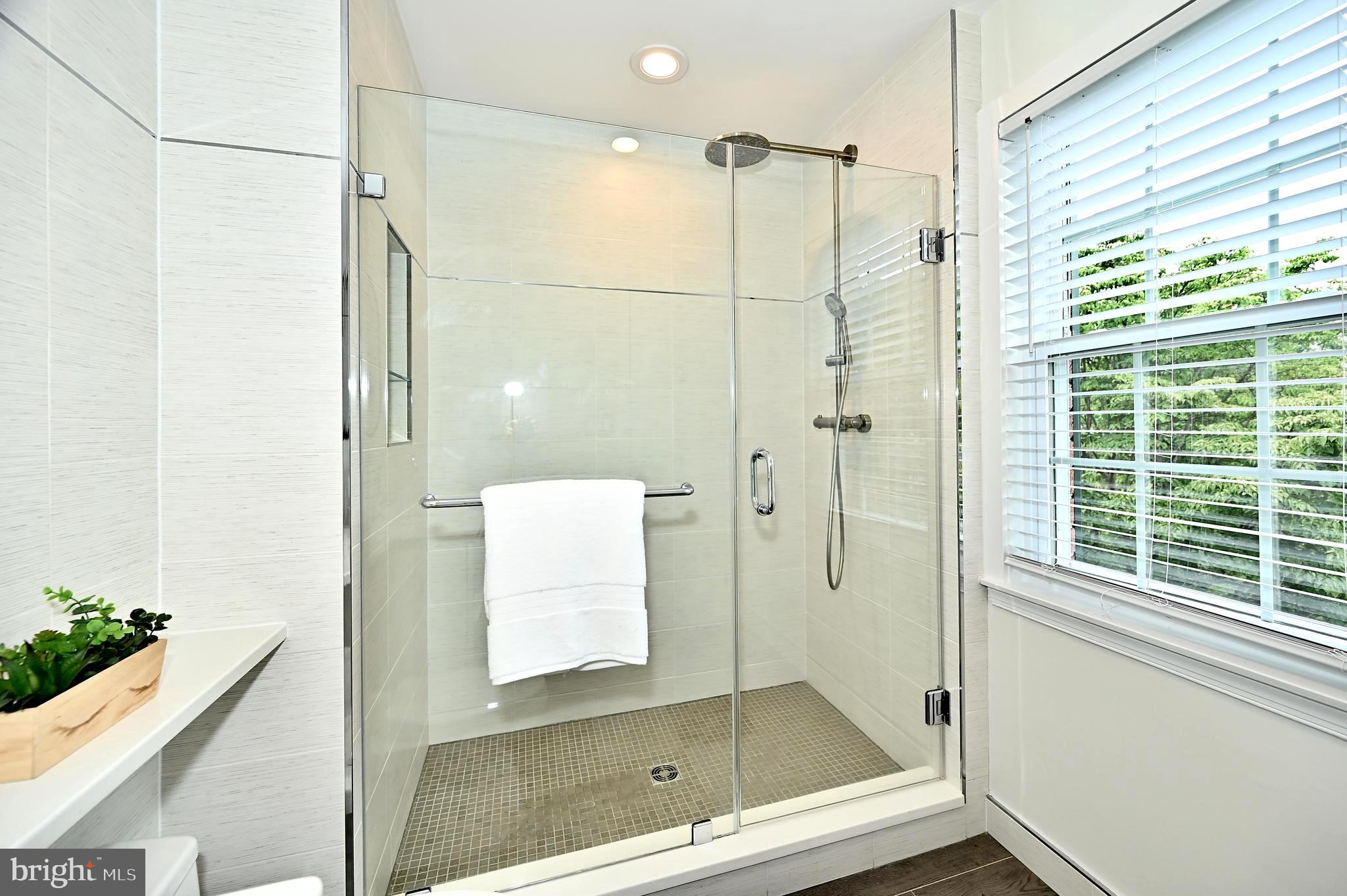 WESTLEIGH - Residential