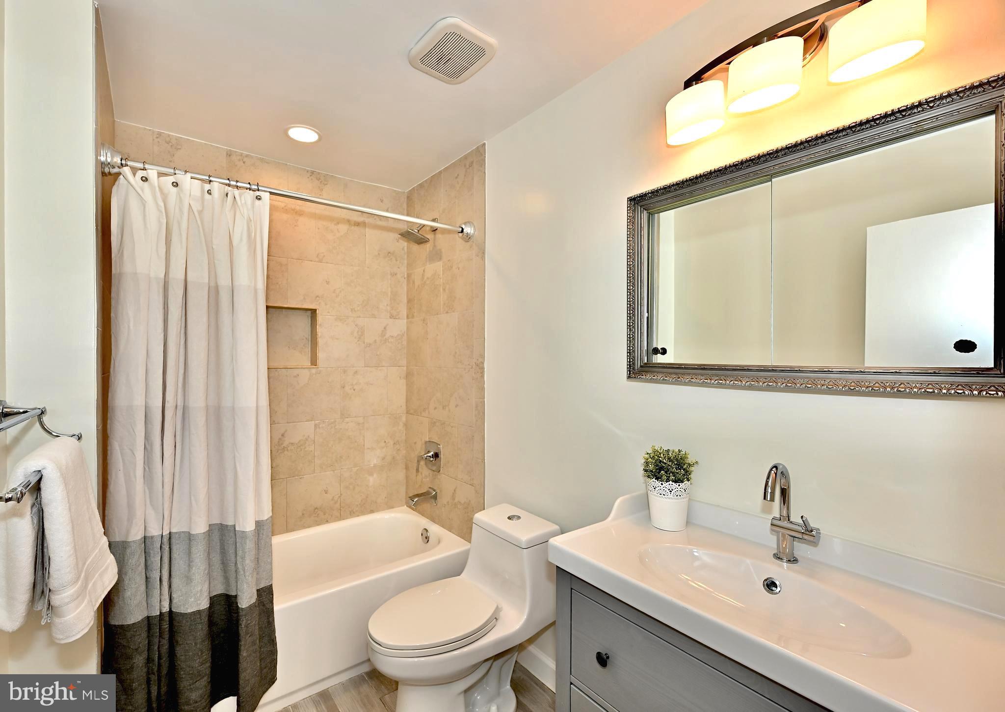 WESTLEIGH - Residential