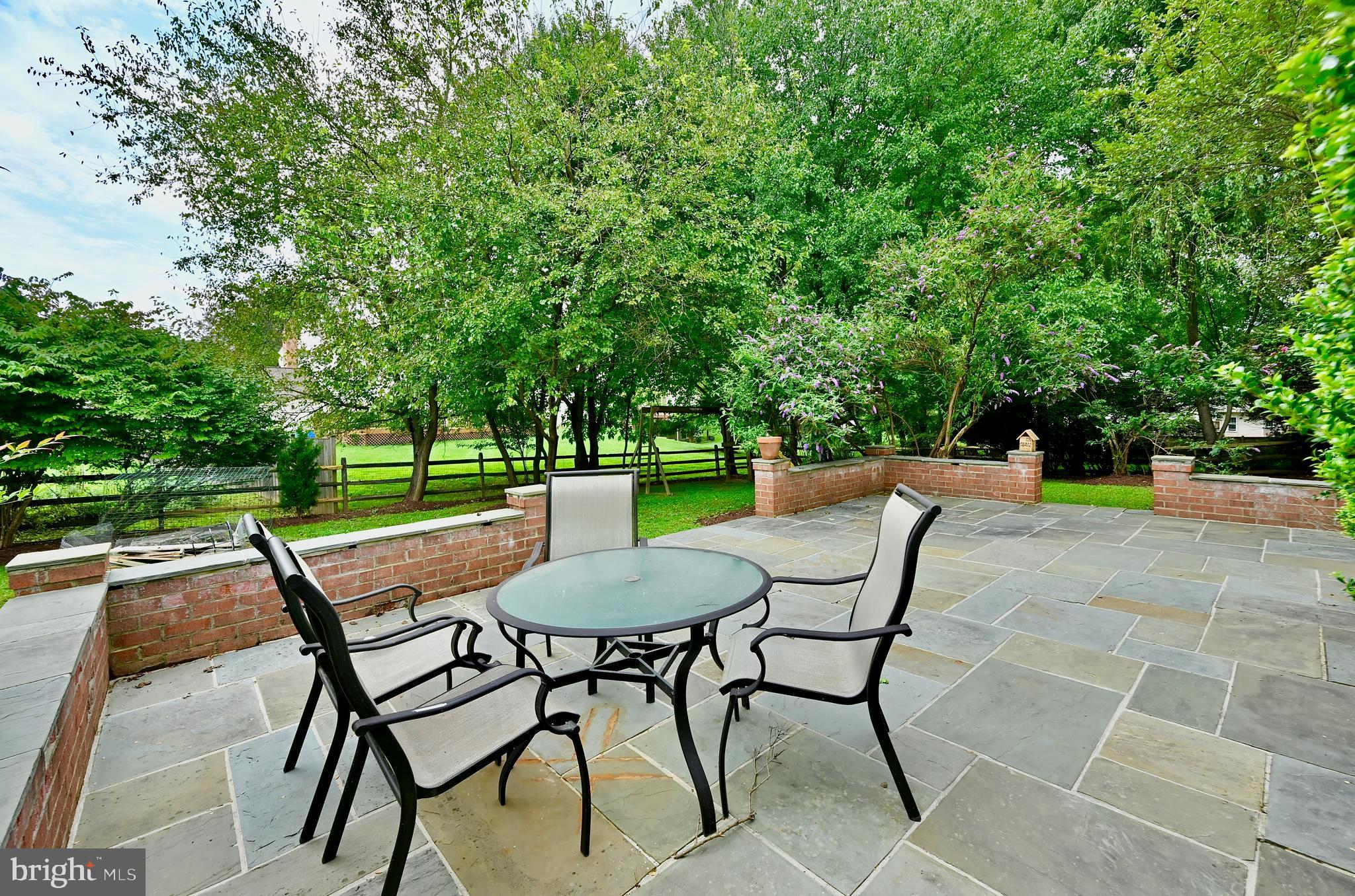 WESTLEIGH - Residential