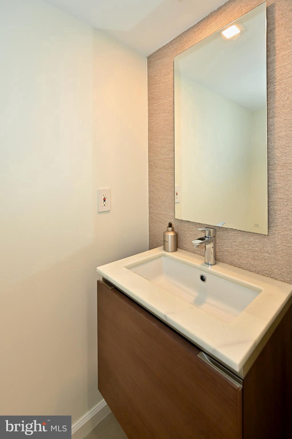 WESTLEIGH - Residential