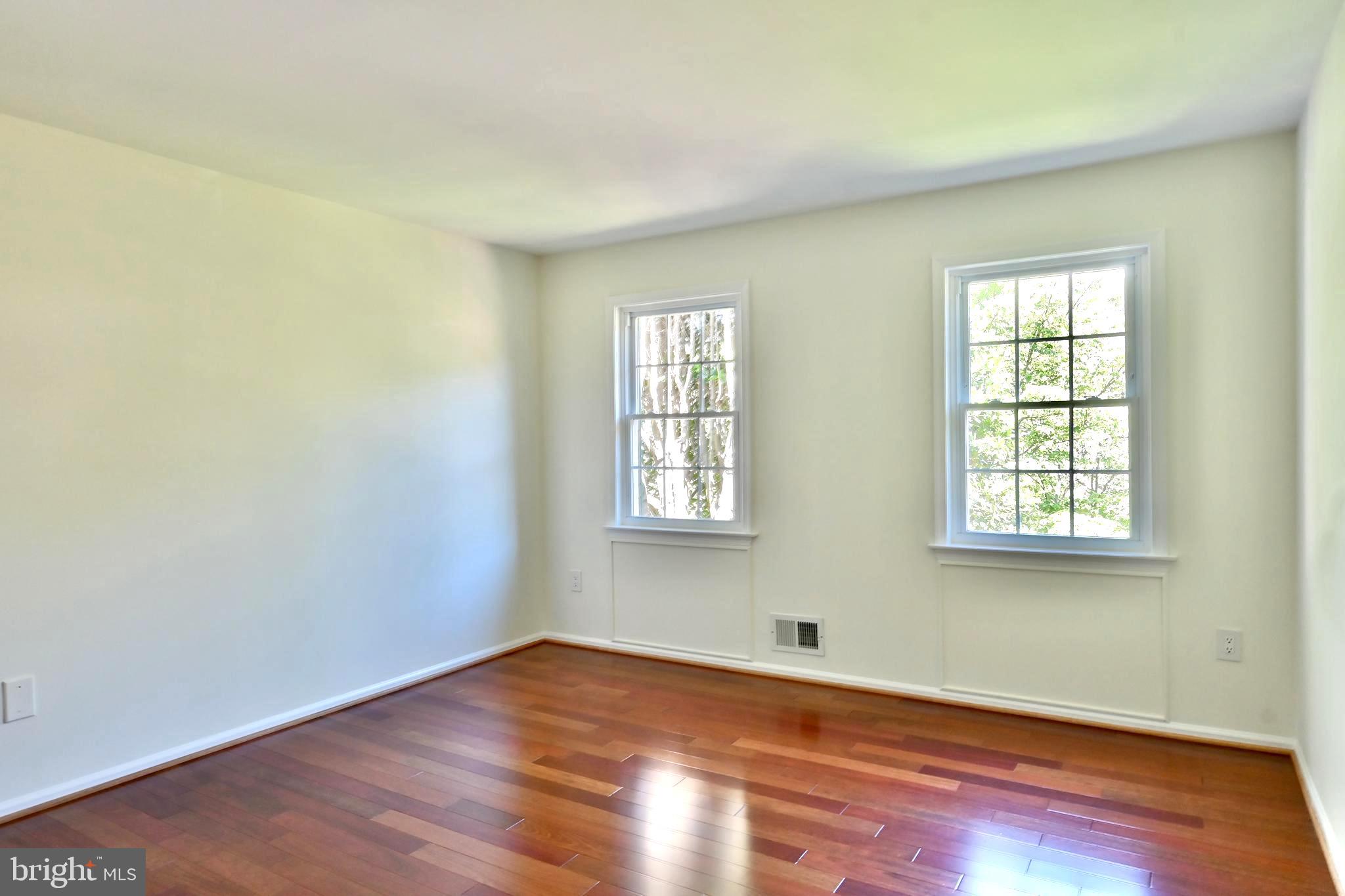 WESTLEIGH - Residential