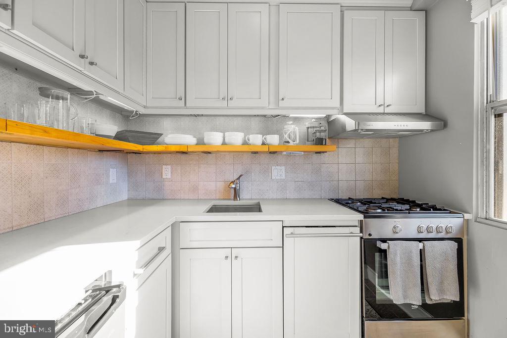 OBSERVATORY CIRCLE - Residential