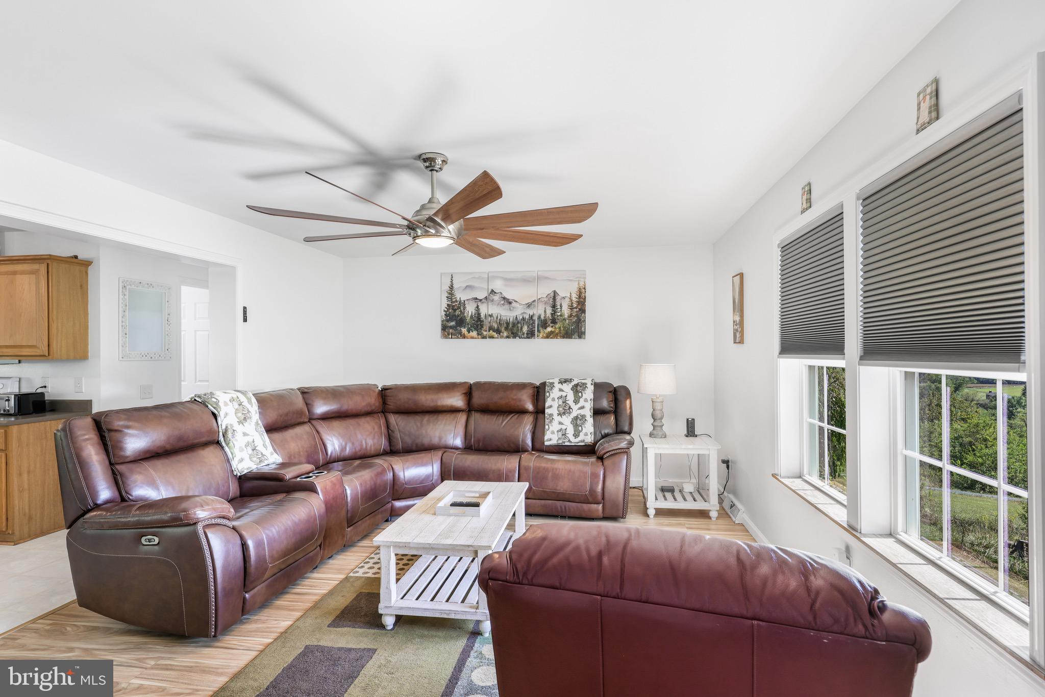 SUNNYSIDE ESTATES - Residential