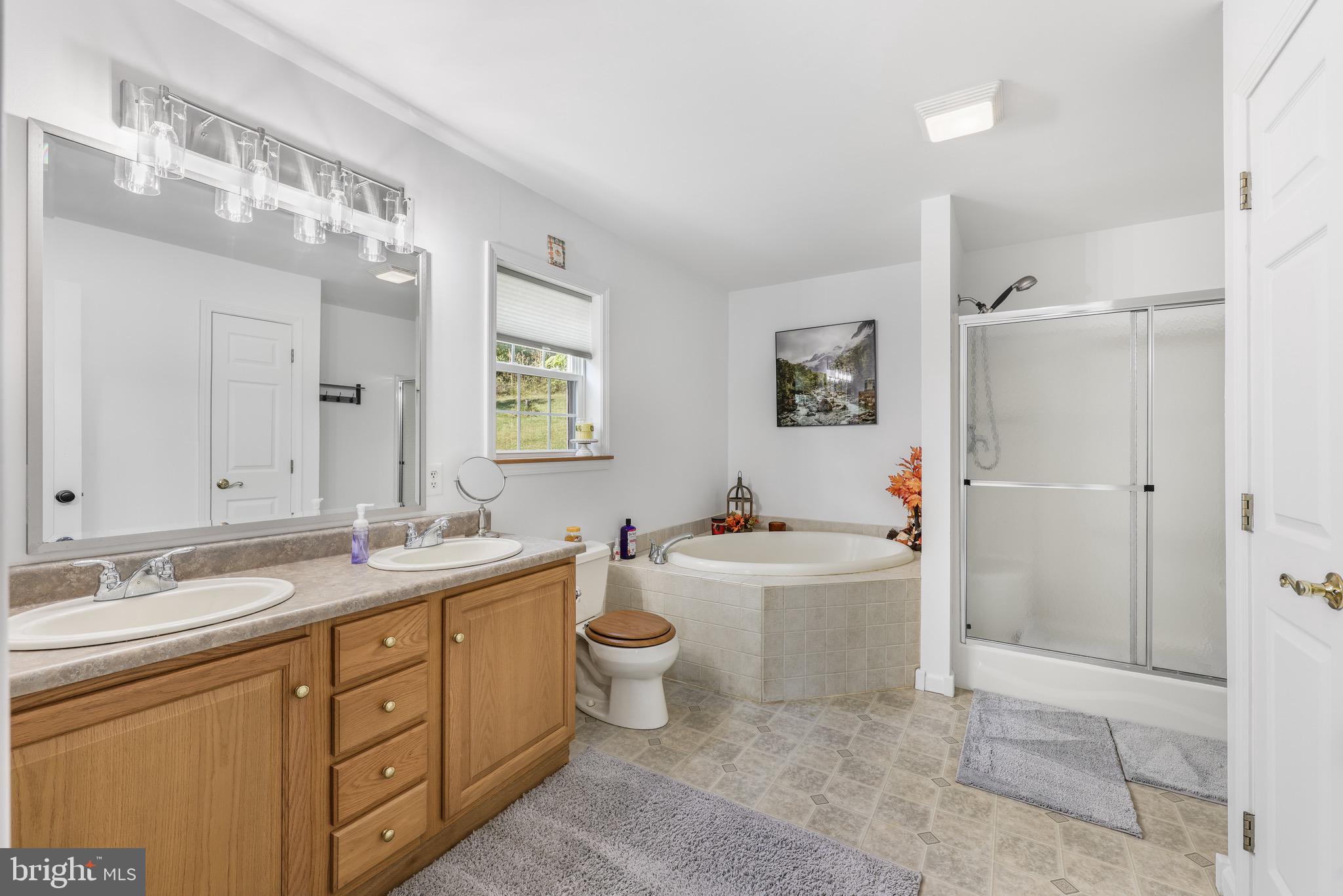 SUNNYSIDE ESTATES - Residential