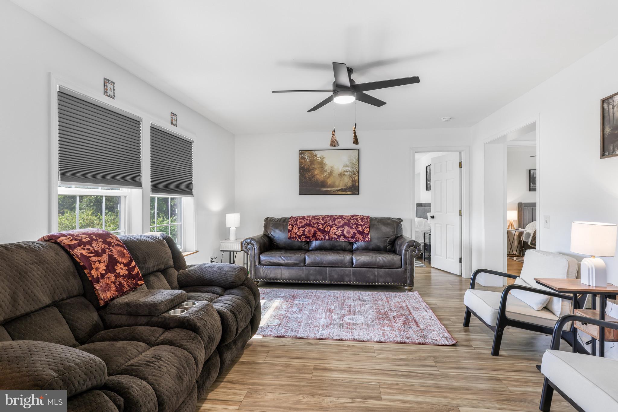 SUNNYSIDE ESTATES - Residential