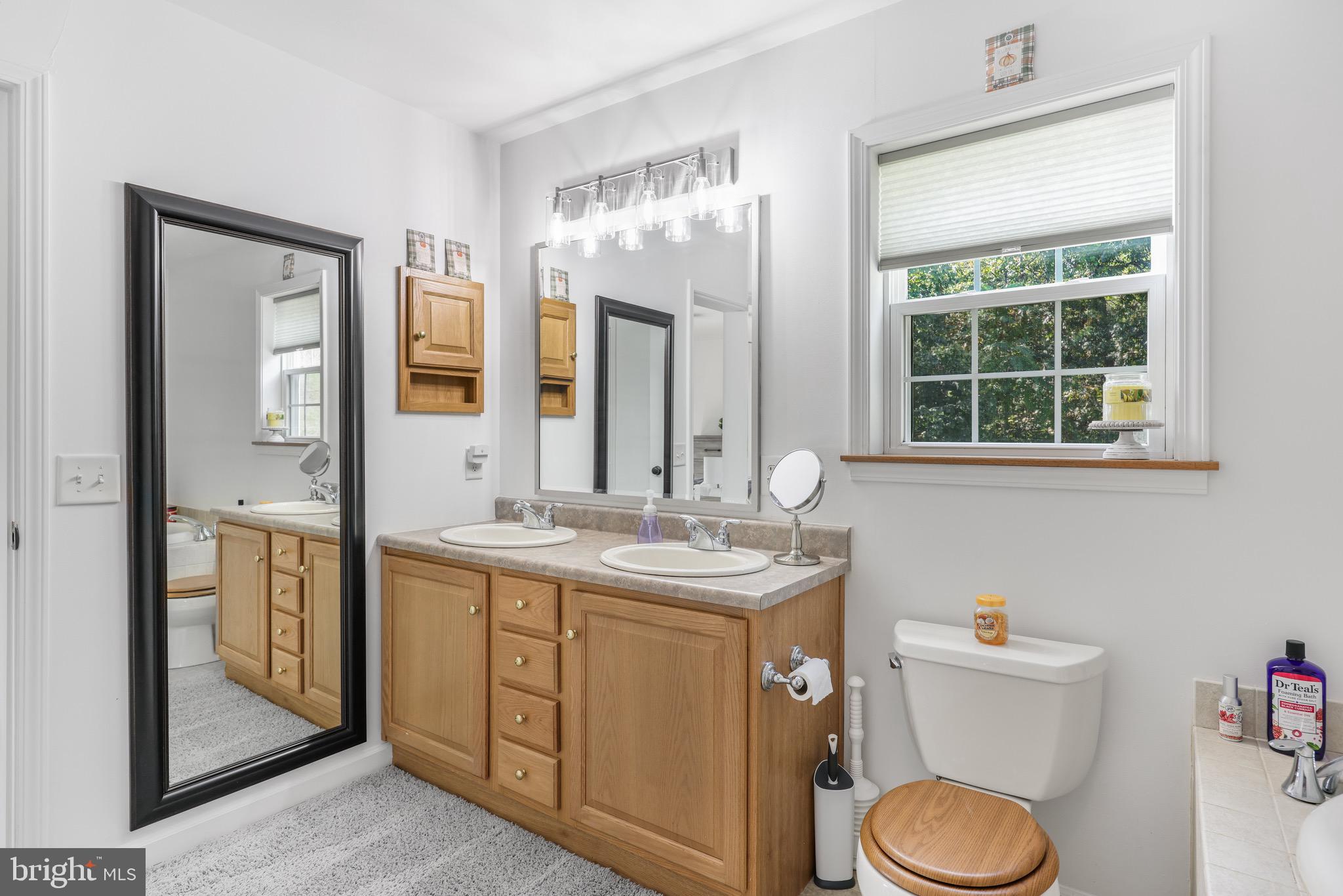 SUNNYSIDE ESTATES - Residential