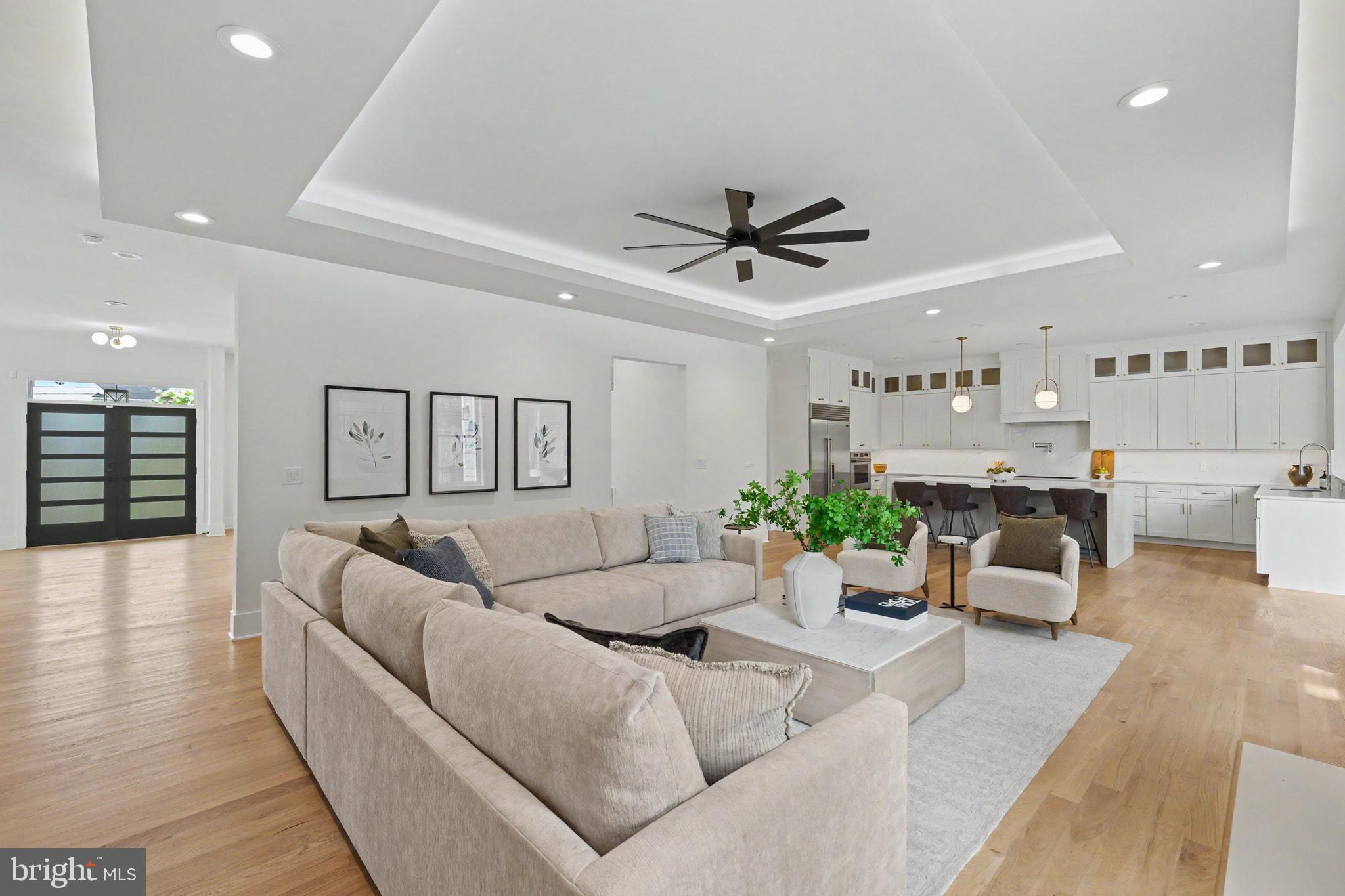 DEVON PARK - Residential