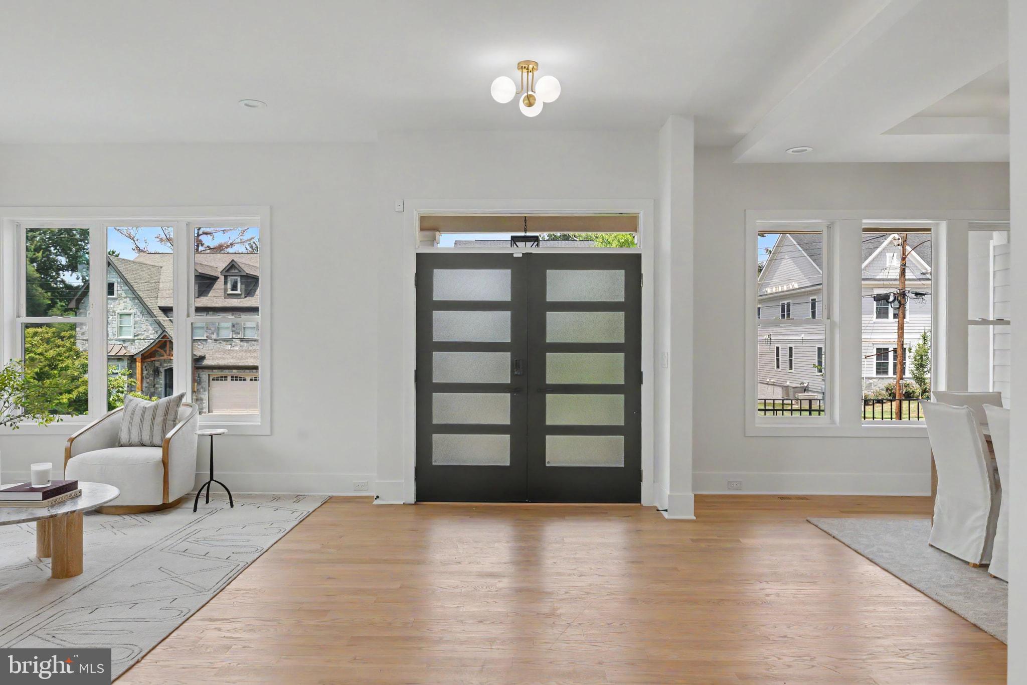 DEVON PARK - Residential