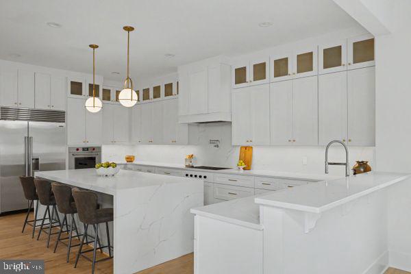 DEVON PARK - Residential