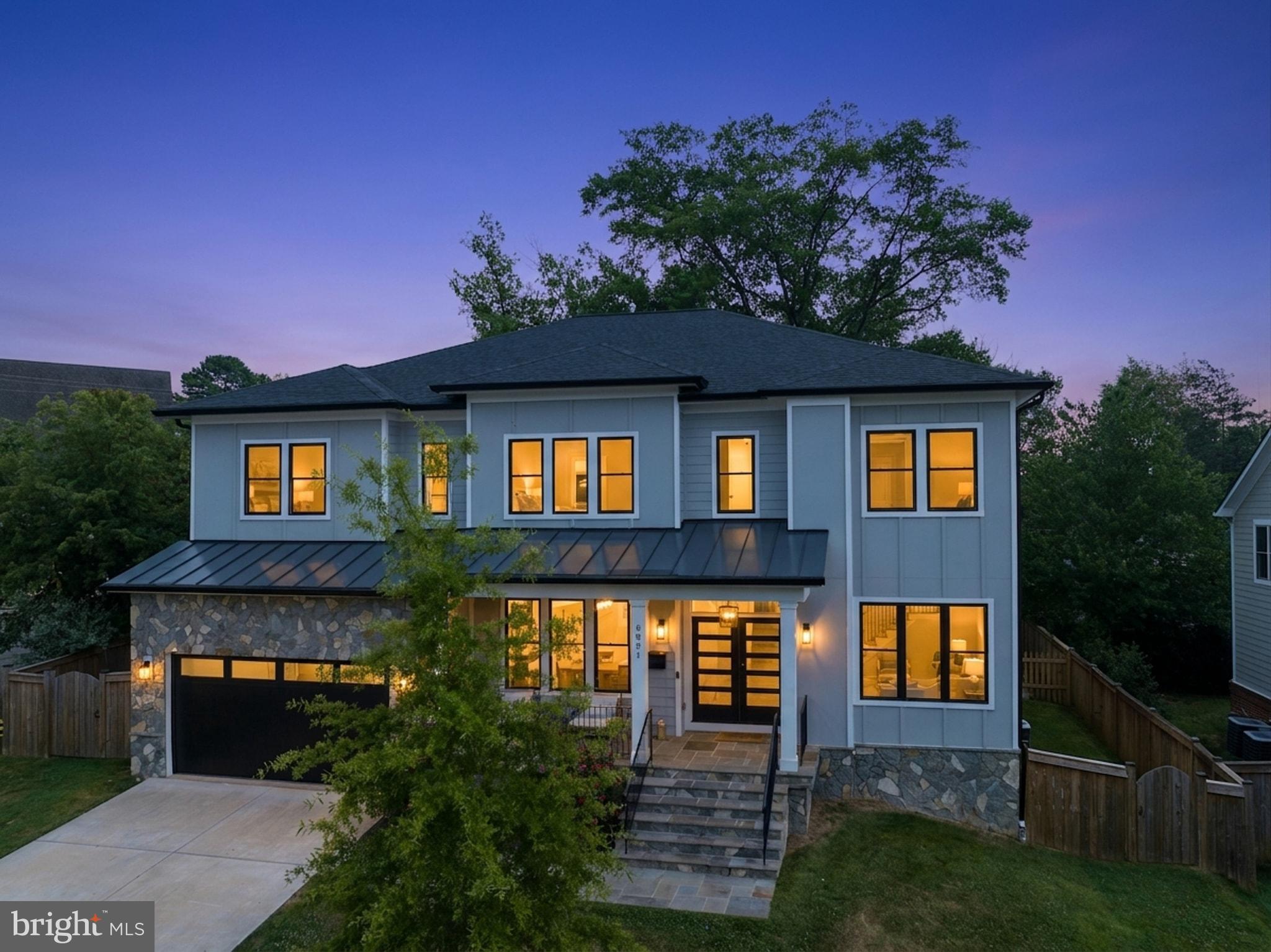 DEVON PARK - Residential