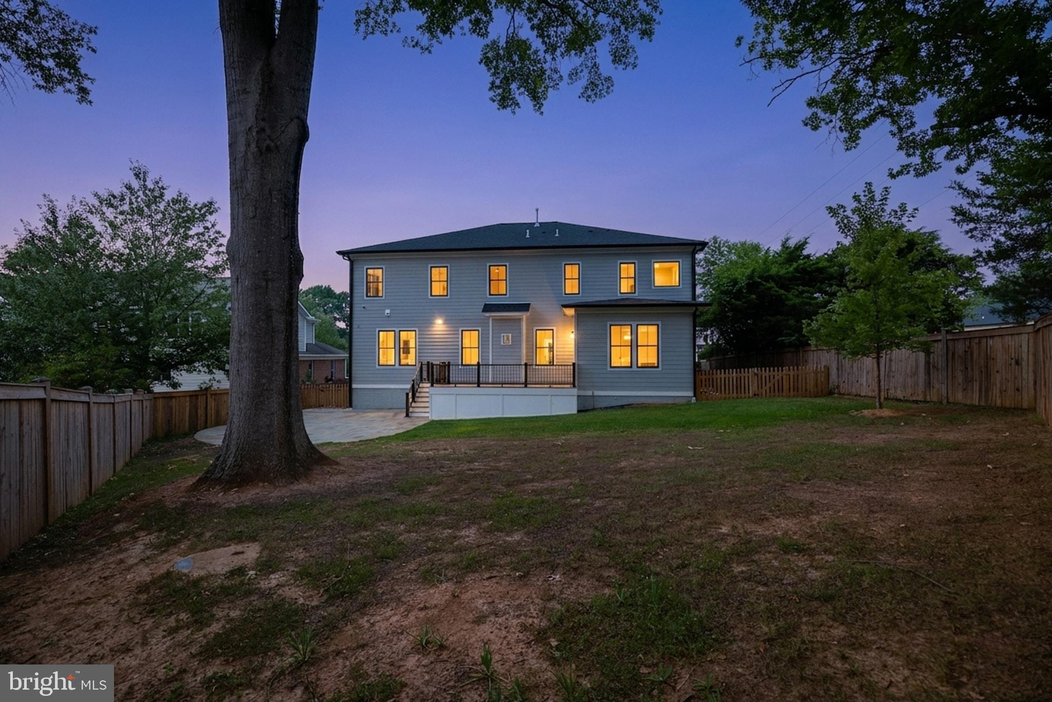 DEVON PARK - Residential