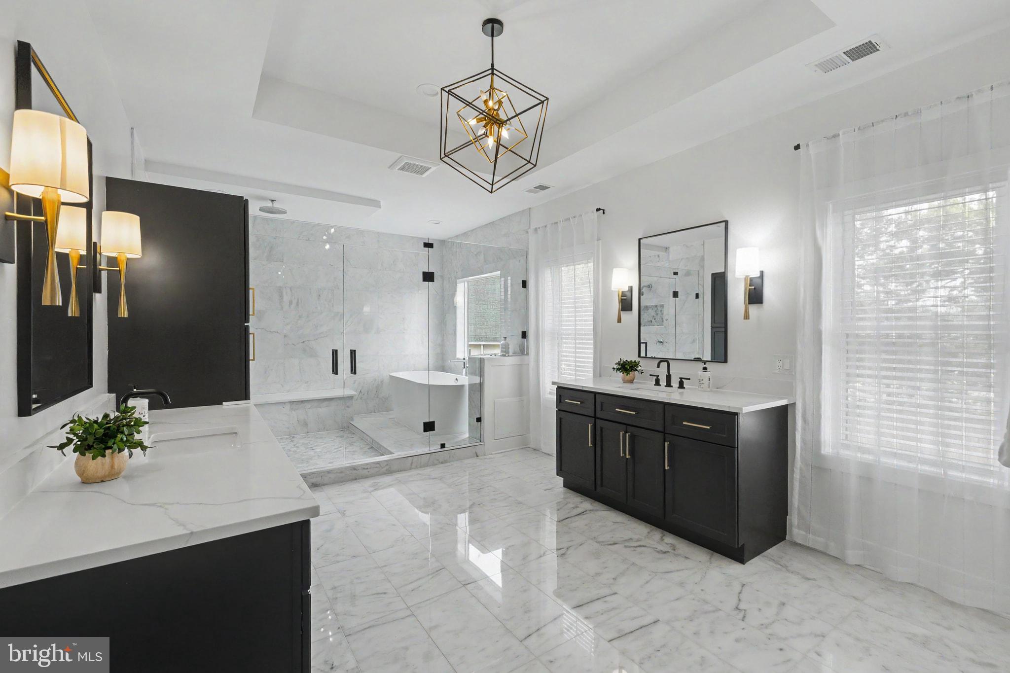 DEVON PARK - Residential