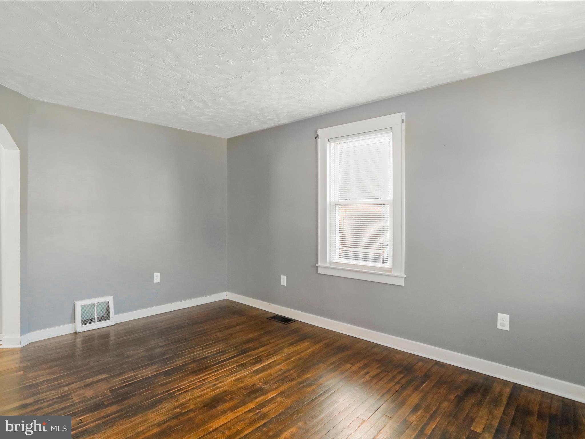 BOWLING GREEN - Residential