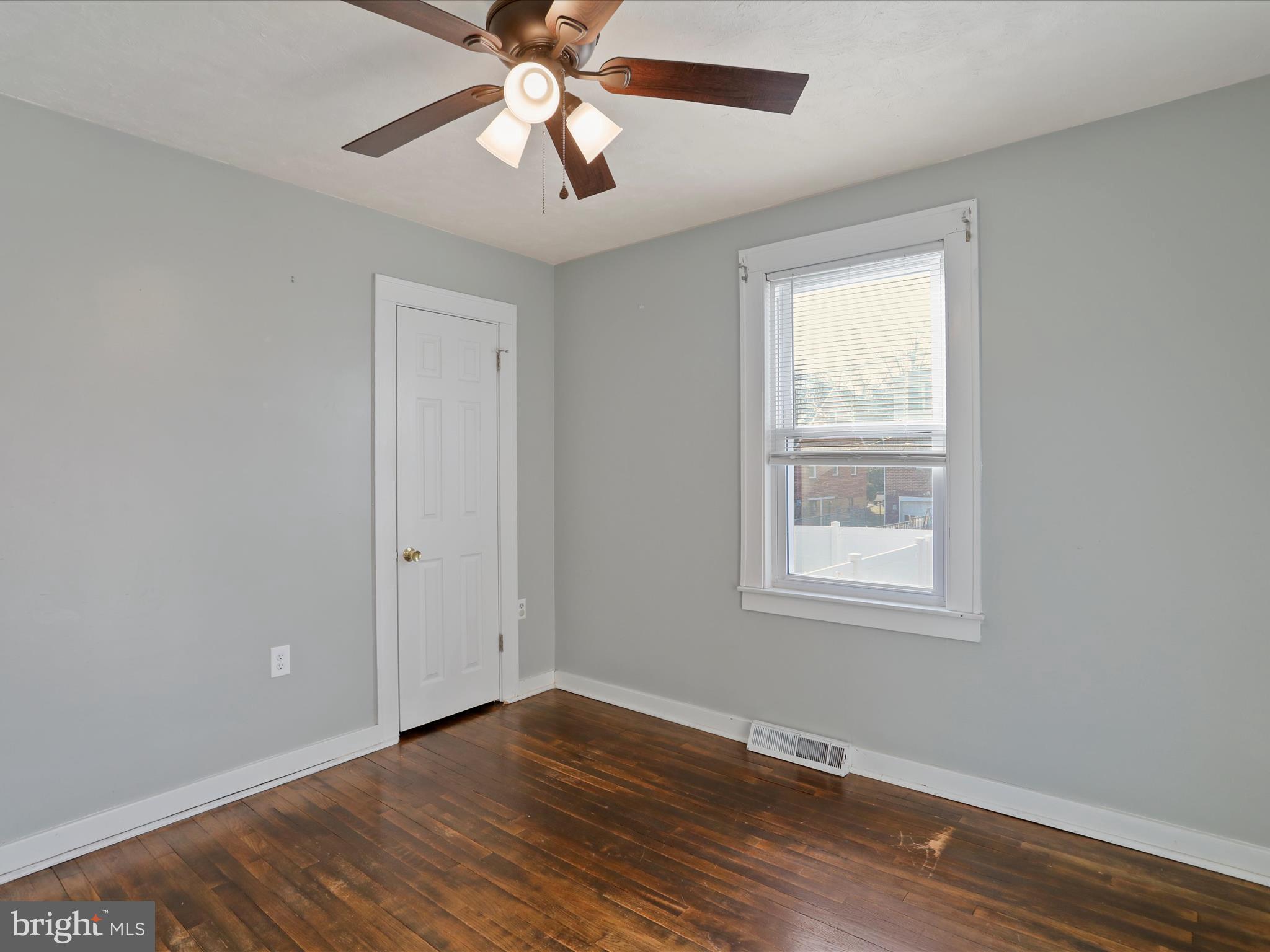 BOWLING GREEN - Residential