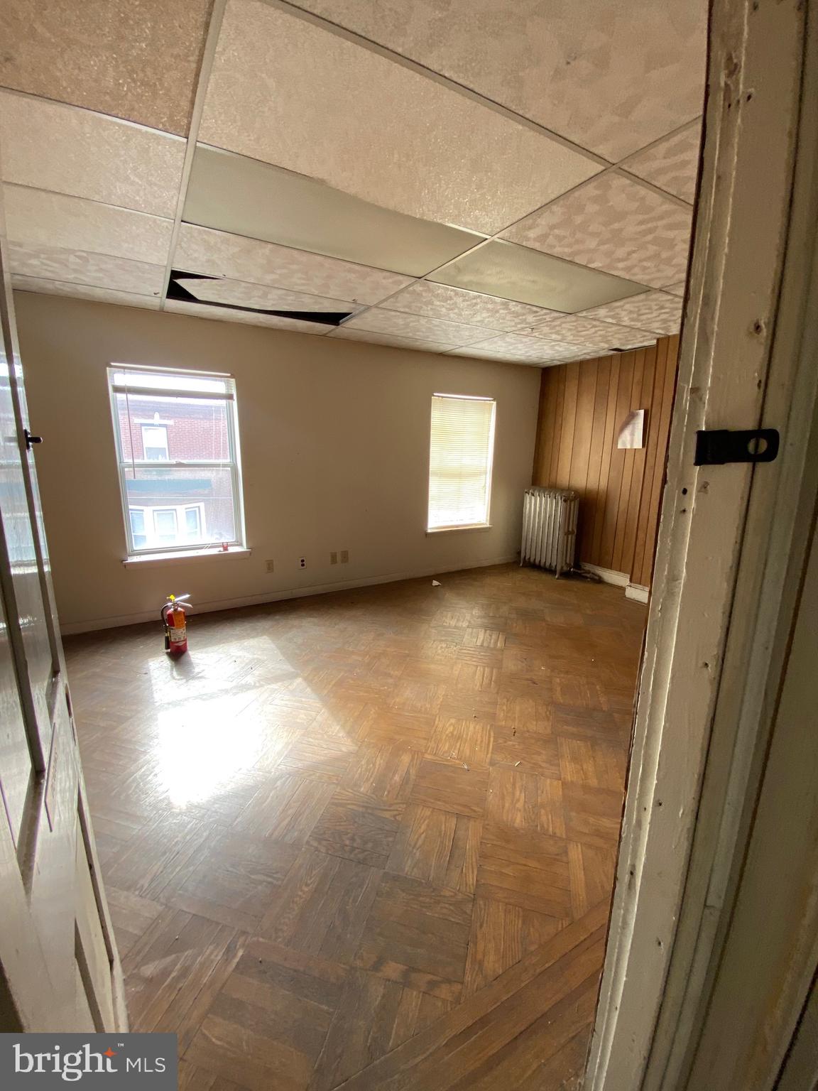POINT BREEZE - Residential