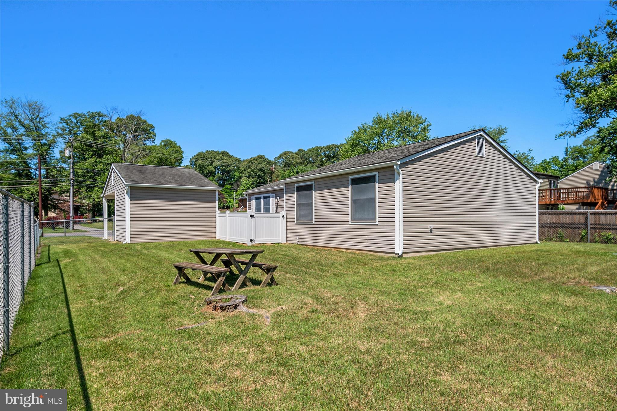 RIVERDALE FOREST - Residential