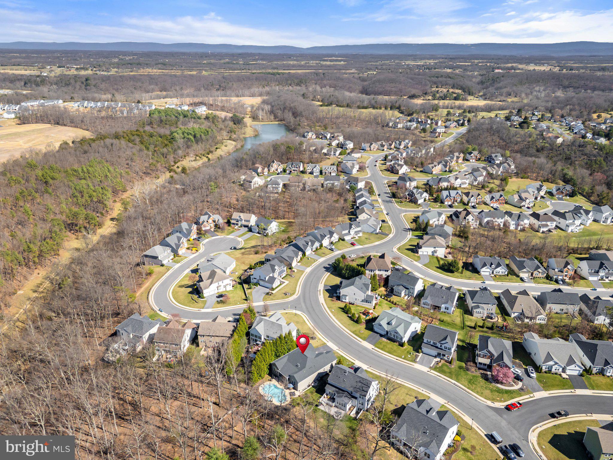 TWIN LAKES OVERLOOK - Residential