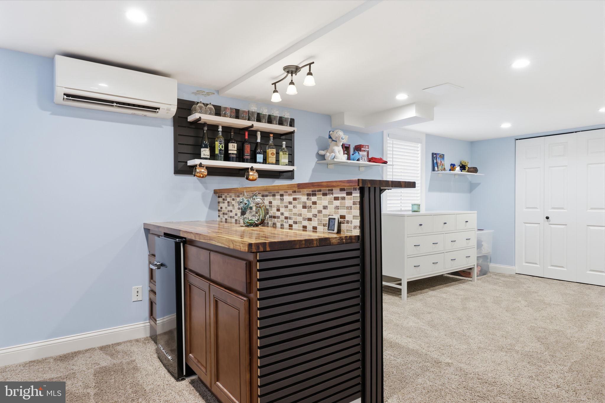 CAPITOL VIEW - Residential