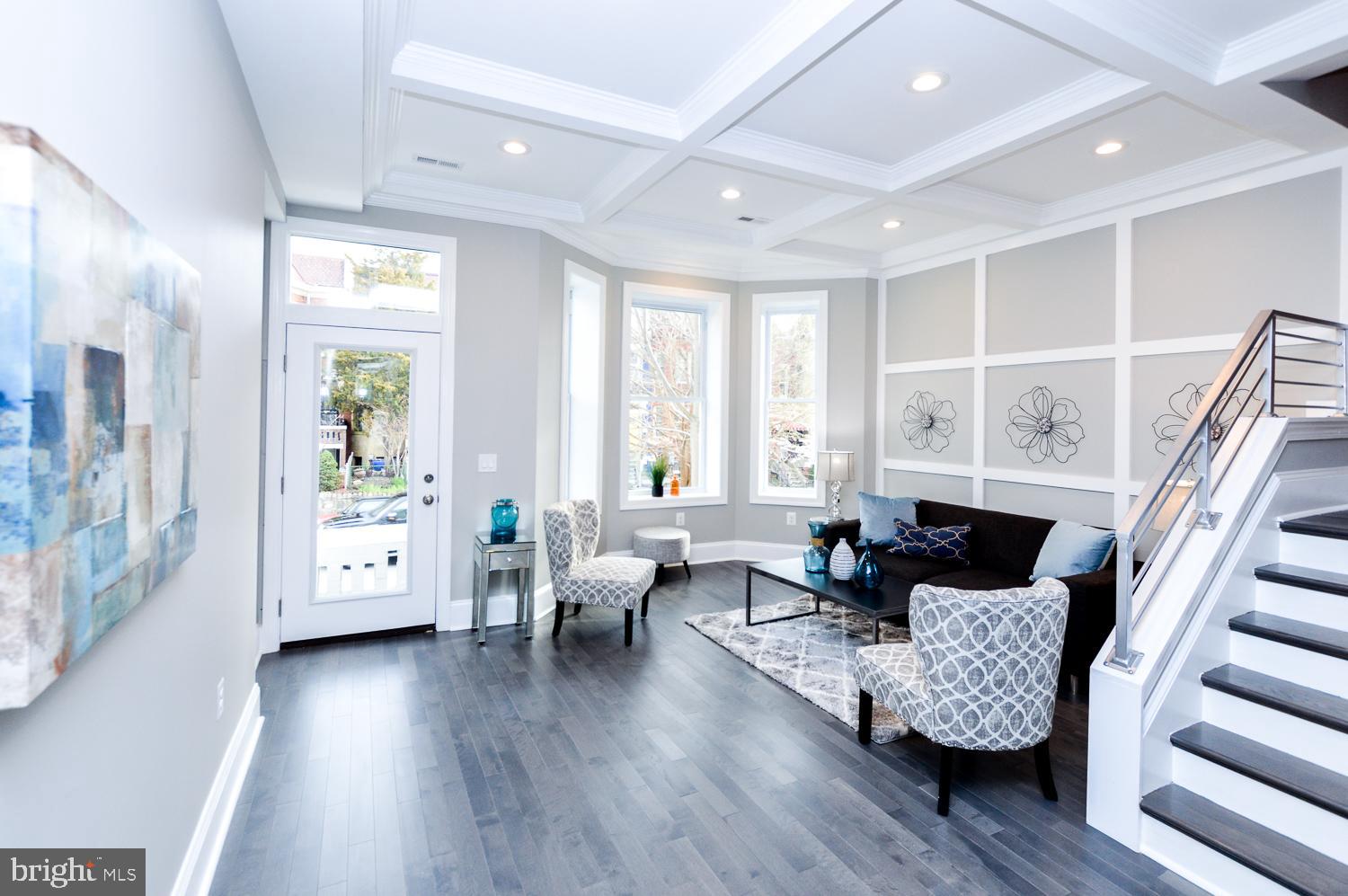 BLOOMINGDALE - Residential Income