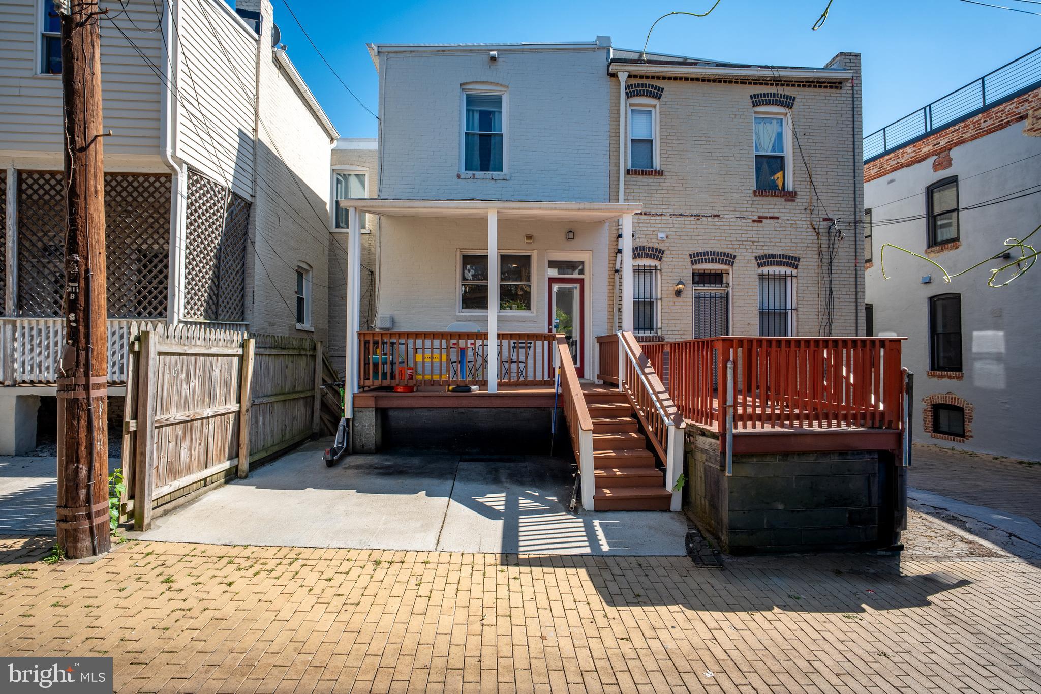 BLOOMINGDALE - Residential Income