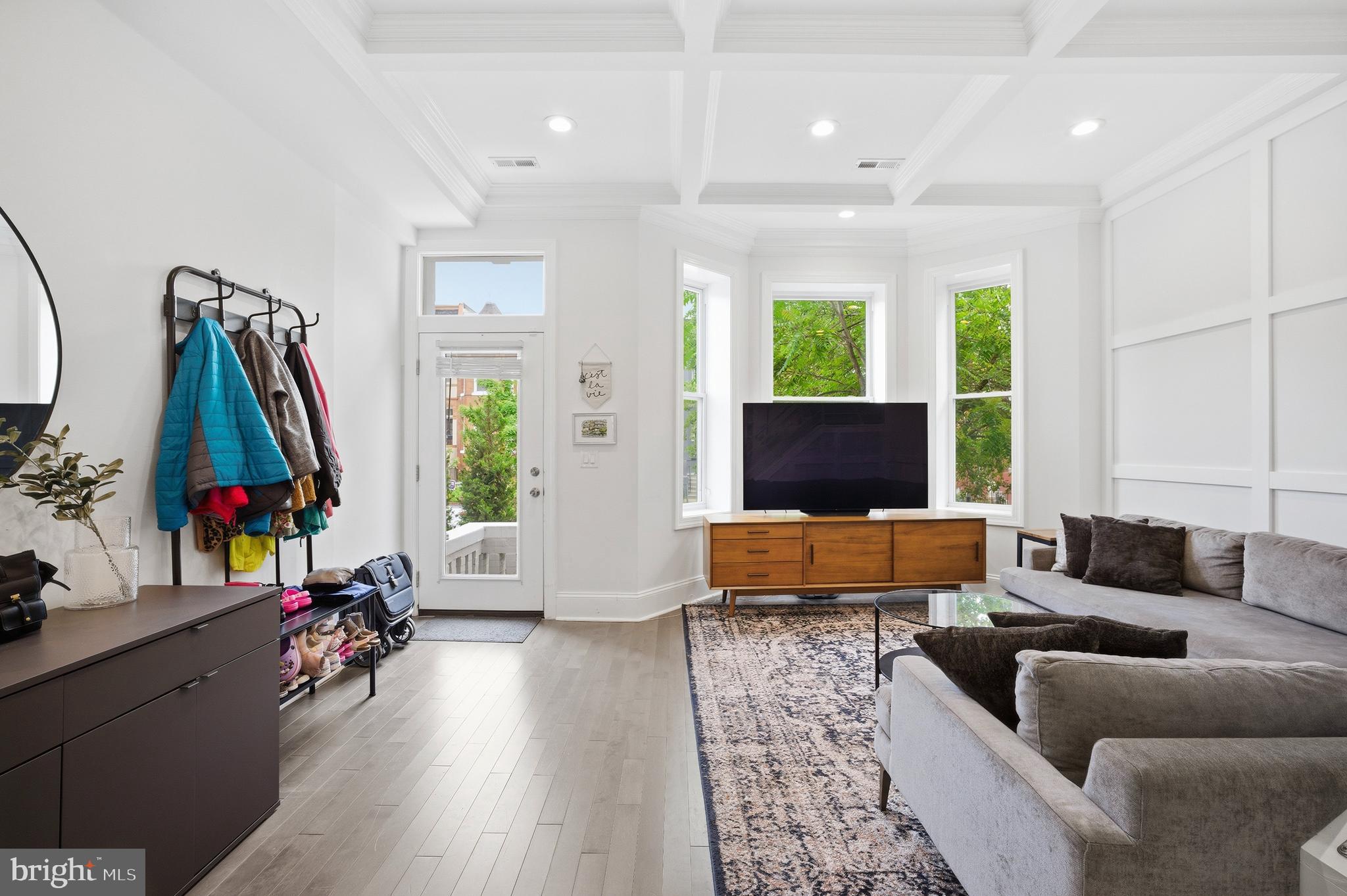 BLOOMINGDALE - Residential Income