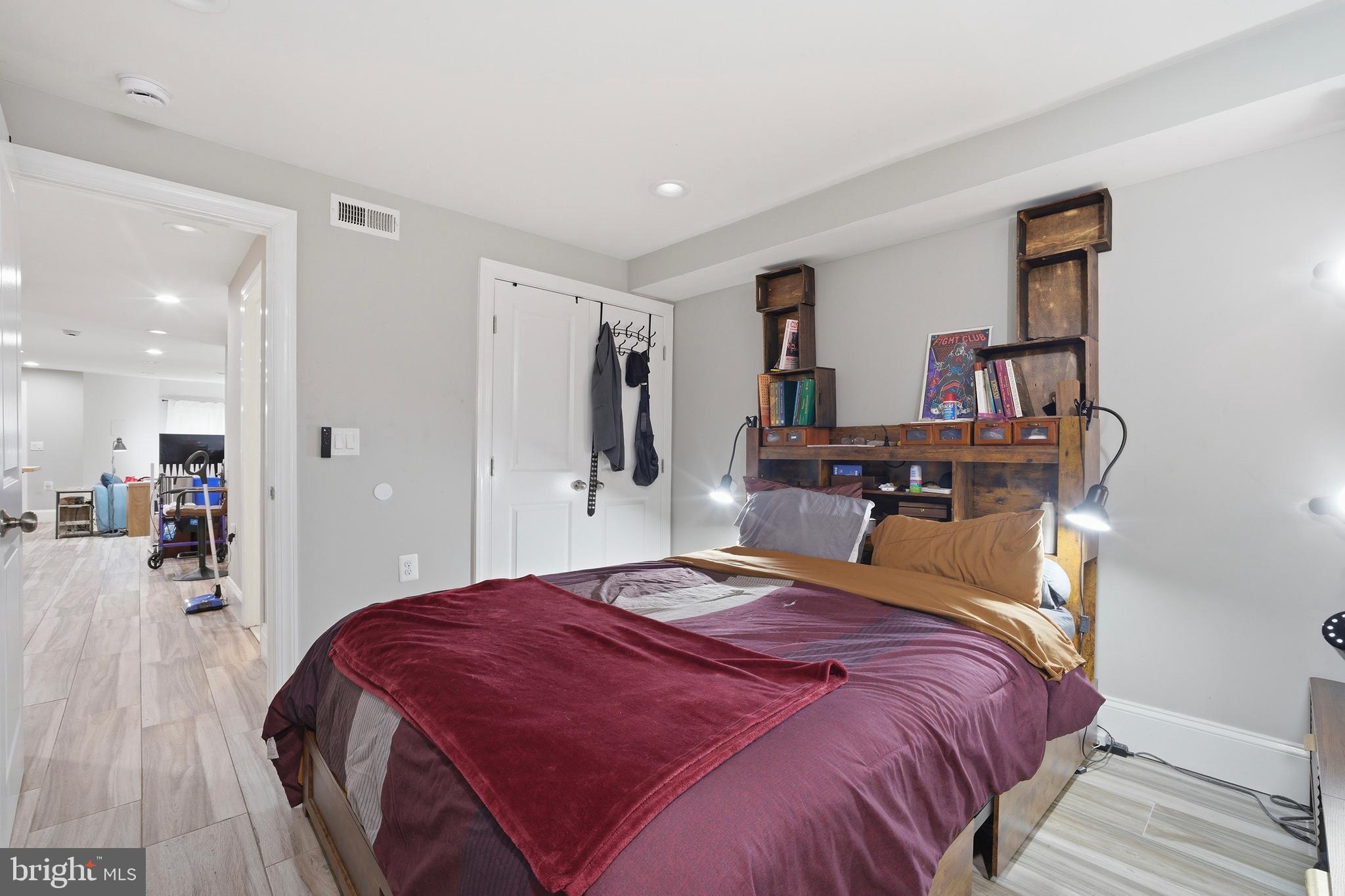 BLOOMINGDALE - Residential Income