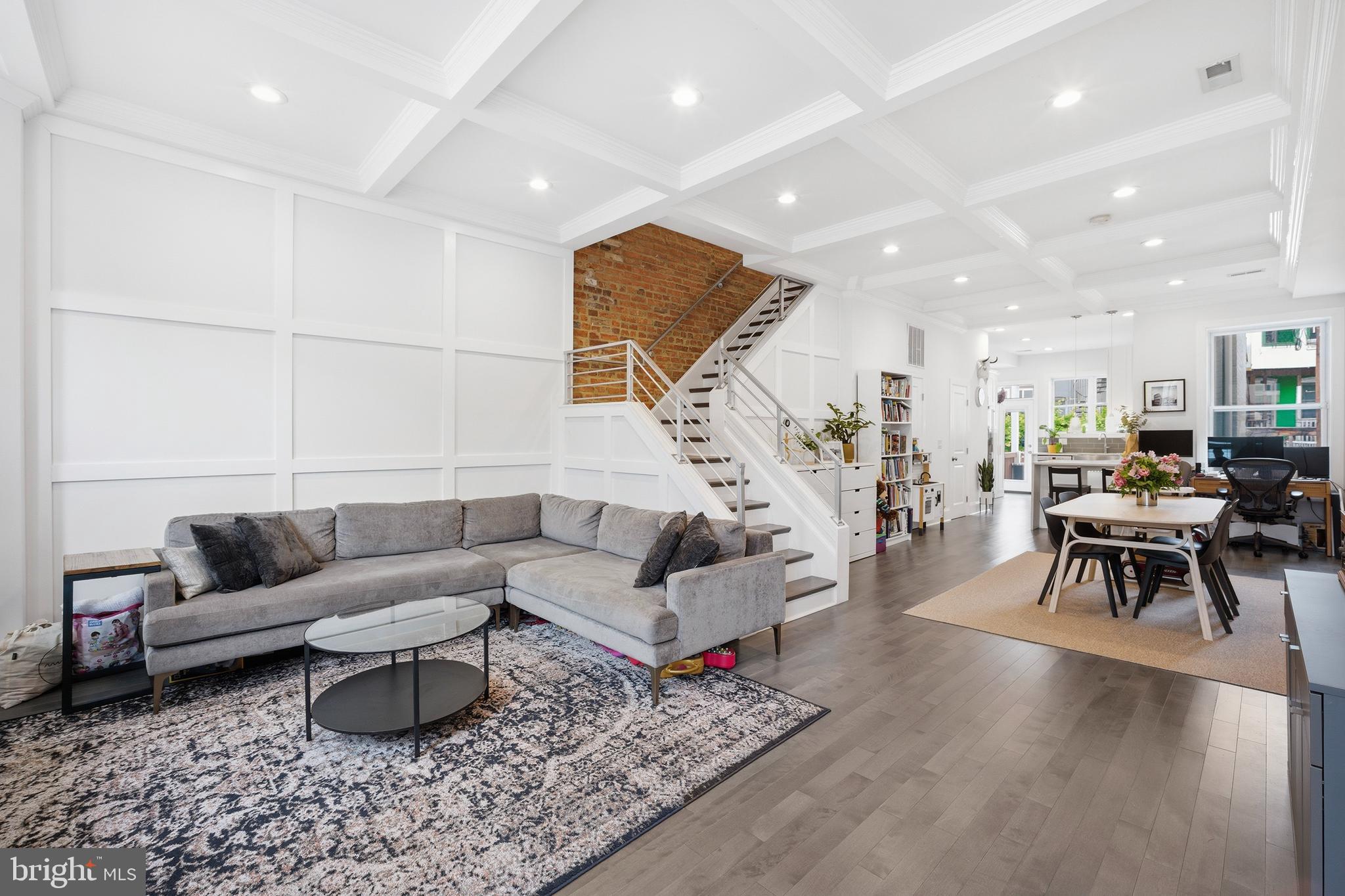 BLOOMINGDALE - Residential Income