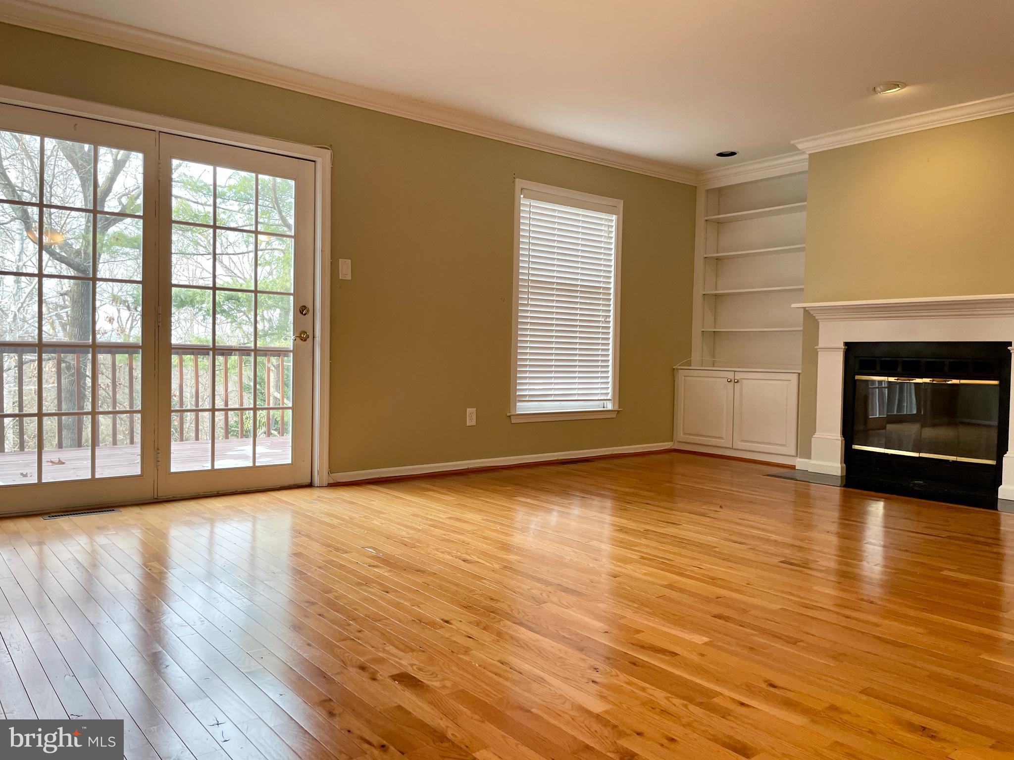 TANGLEWOOD - Residential Lease