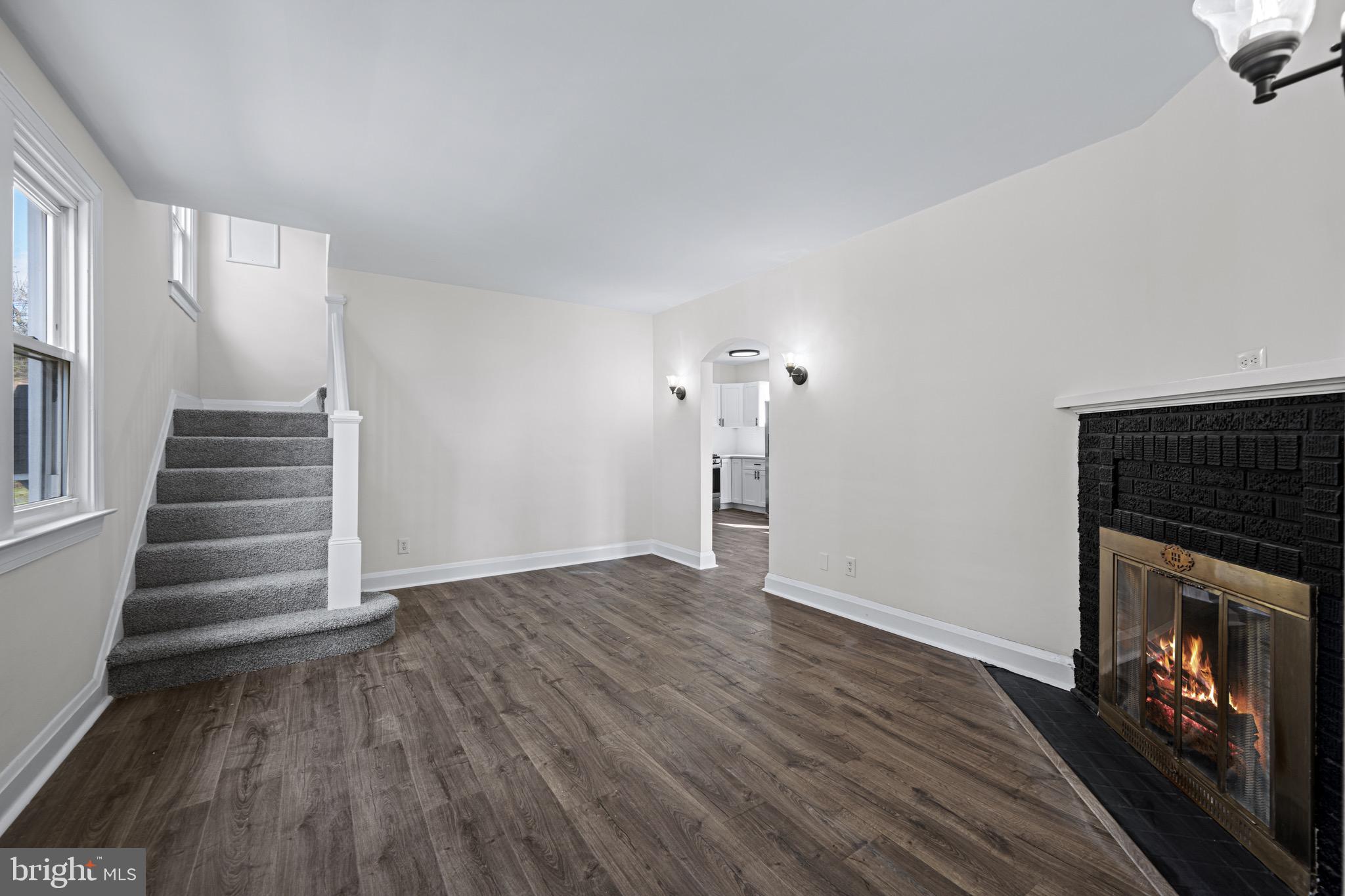 HAMILTON - Residential