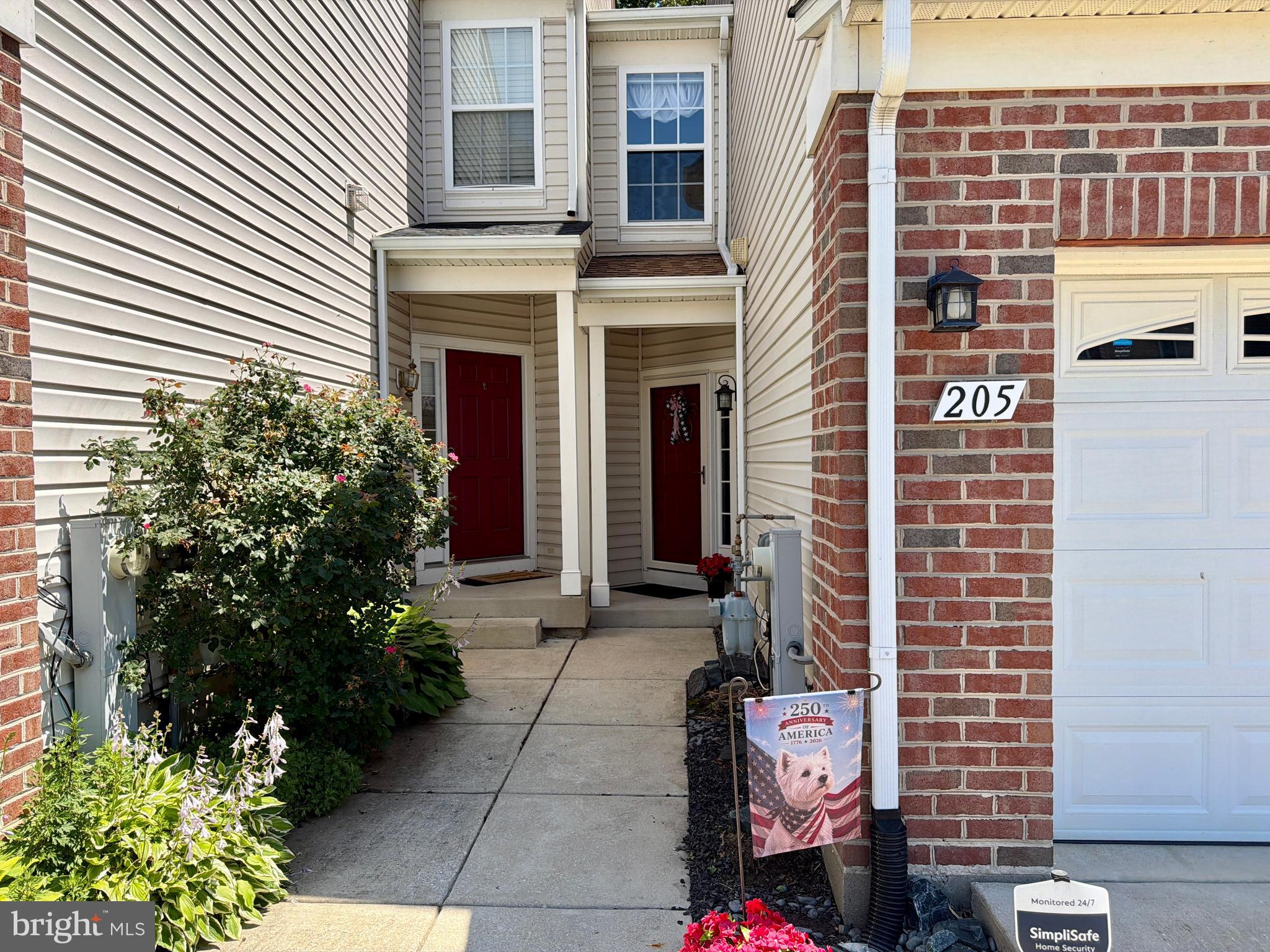 EAGLES LANDING AT WATERS EDGE - Residential