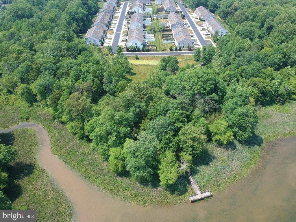 EAGLES LANDING AT WATERS EDGE - Residential