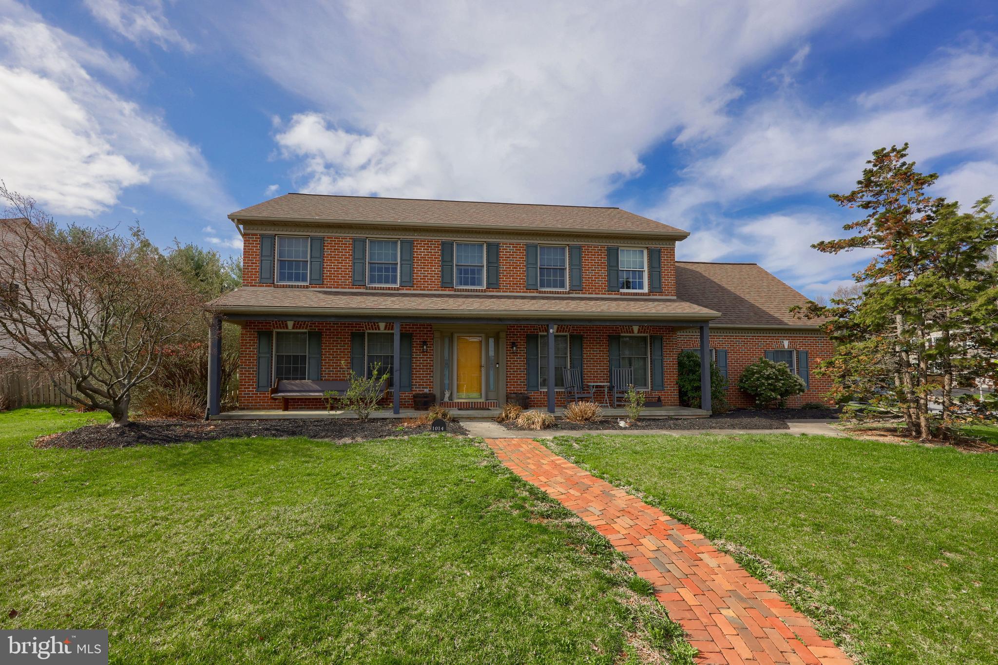 Custom Brick Colonial!   Step into this SPACIOUS home in a beautiful neighborhood, walking distance from 3 public parks.  This well maintained and upgraded home features 4 bedrooms, and 2.5 bathrooms, including a large primary on-suite and a powder room on the main floor.  A large SUNROOM walks out to the private, fenced in backyard with a stone paver area and shed.    You'll love the brick fireplace in the main living area, beautifully bookended by large built-in book shelves & cabinets.   An oversized 2 car garage provides ample space for parking and hobbies, and the finished basement, complete with a fireplace of its own gives even more room for recreation.  Numerous upgrades have been completed on this home in recent years, including a wooden, live edge bathroom sink in the main suite, a NEW ROOF in 2019, NEW HEATING & COOLING in 2024 and many more!    Don't miss your chance to call this home yours!  
OPEN HOUSE 4/6   12:00 - 2:00