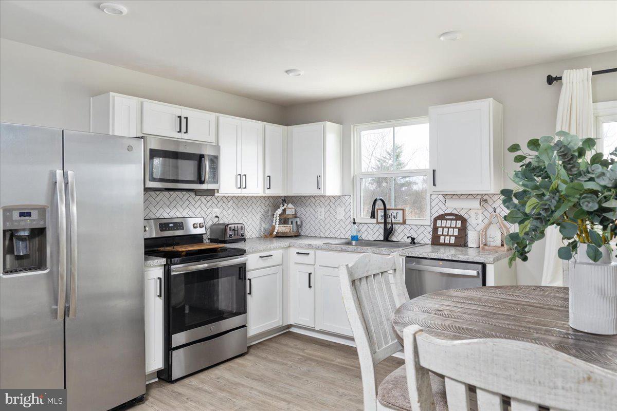 CHANDLERS GLEN - Residential