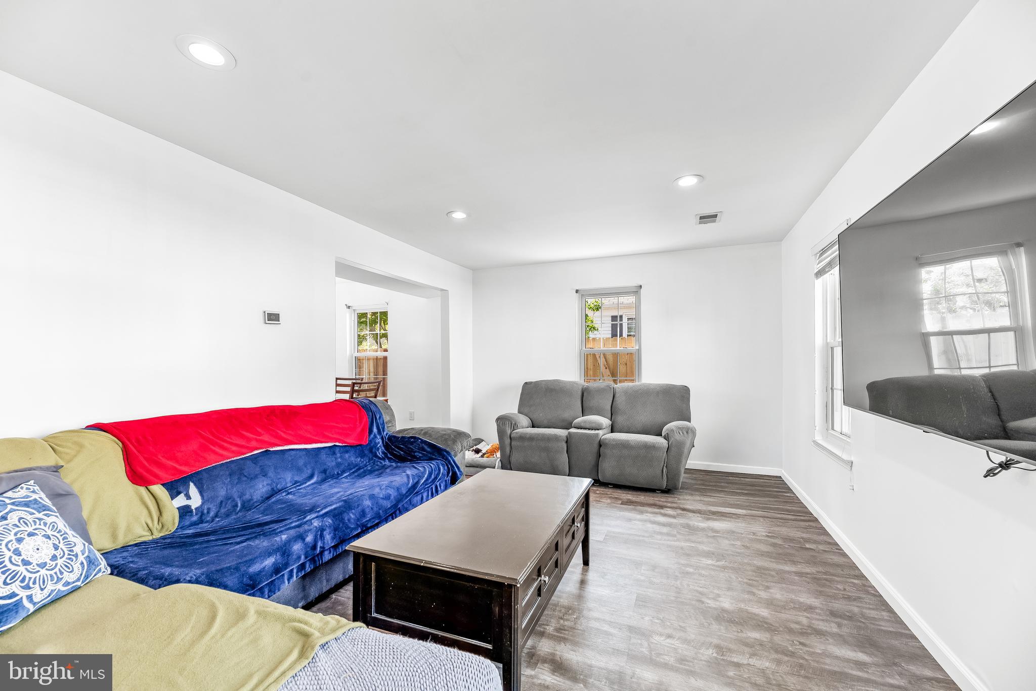 CROFTON VILLAGE - Residential