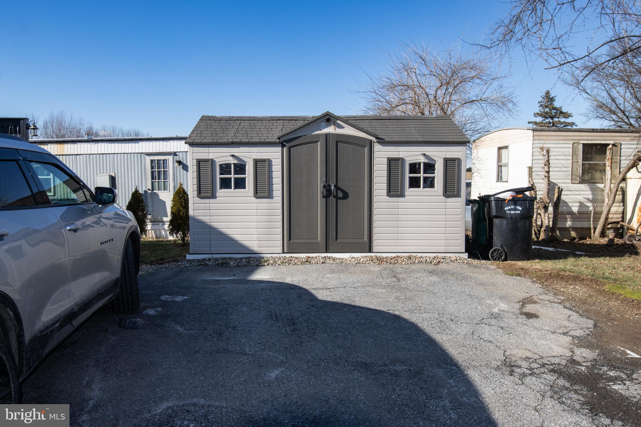 PALM CITY PARK - Residential