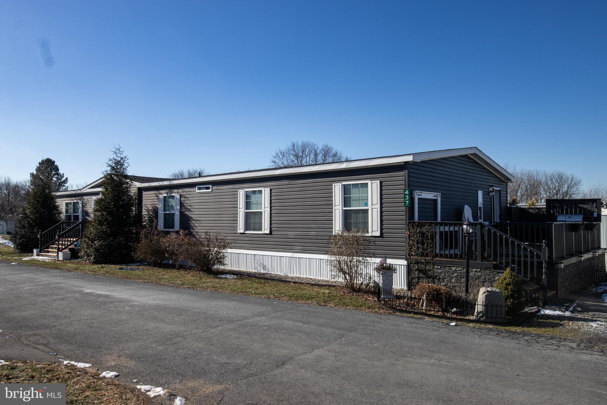PALM CITY PARK - Residential