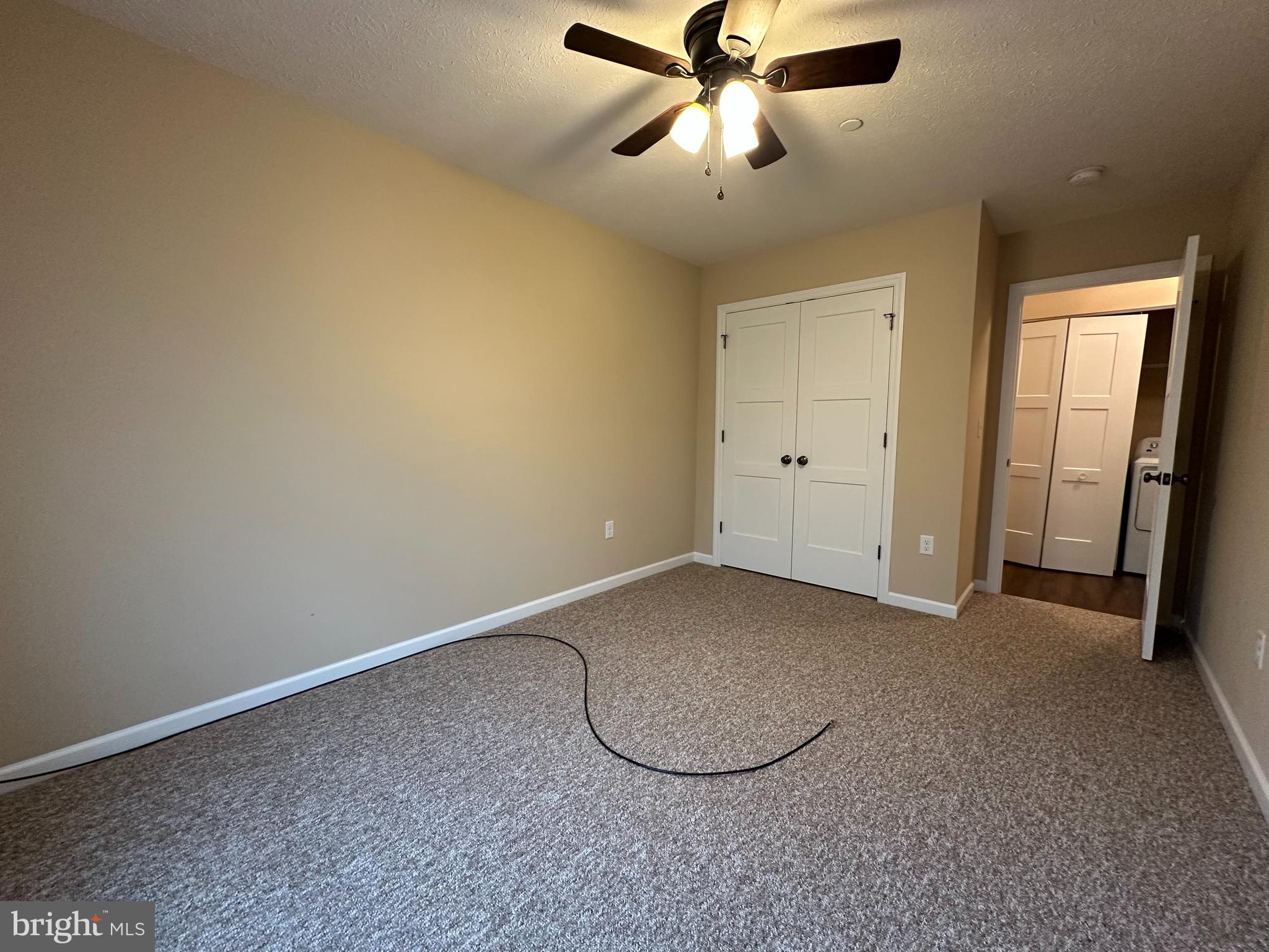 SAND SPRING RUN - Residential