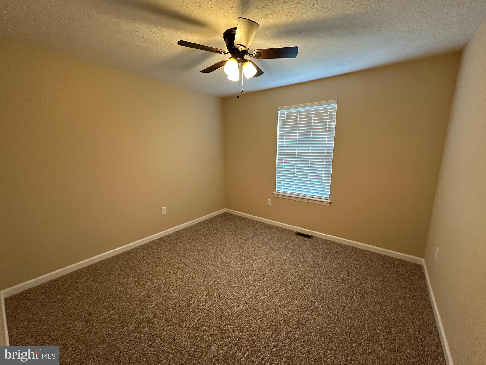 SAND SPRING RUN - Residential