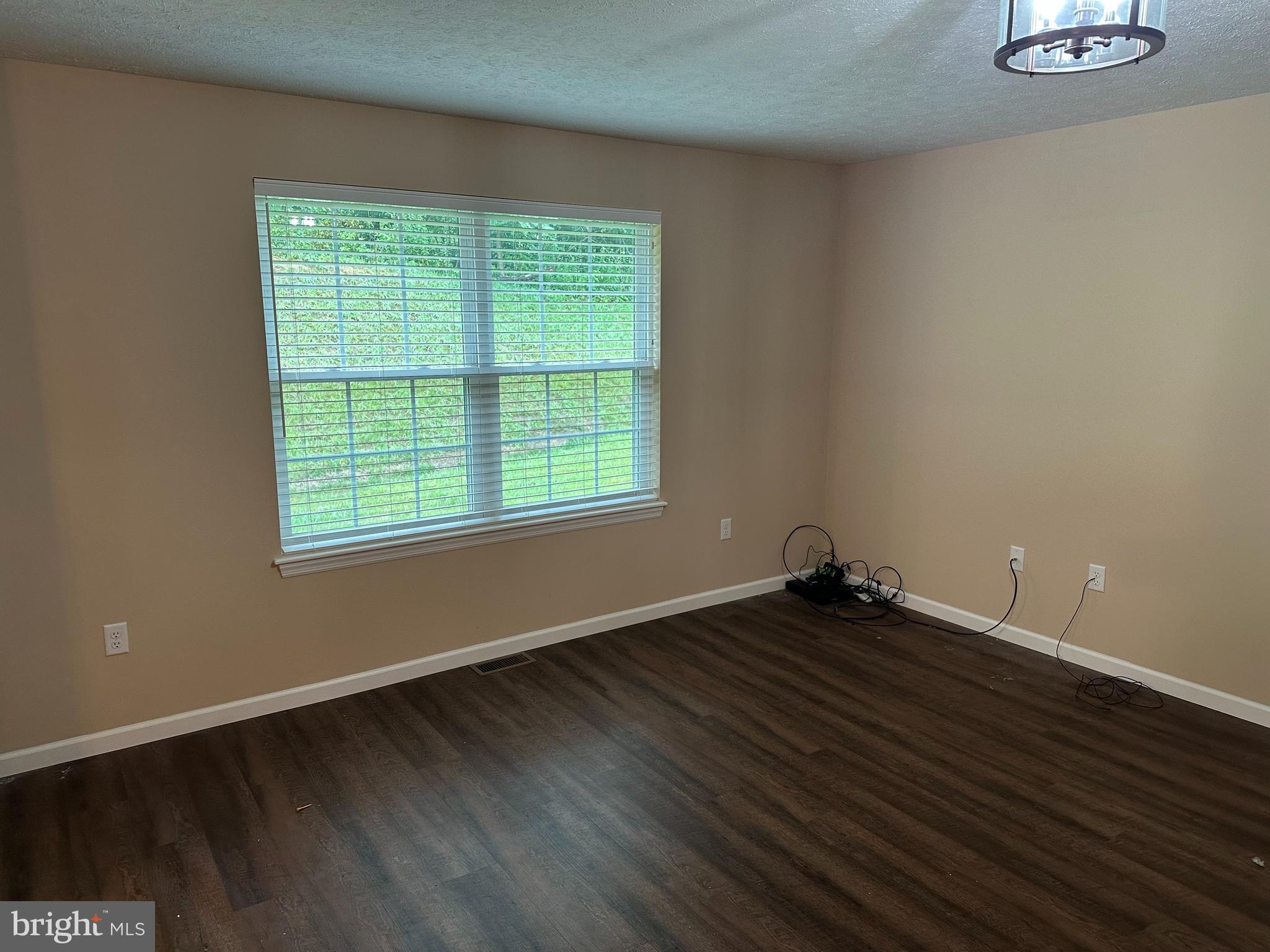 SAND SPRING RUN - Residential