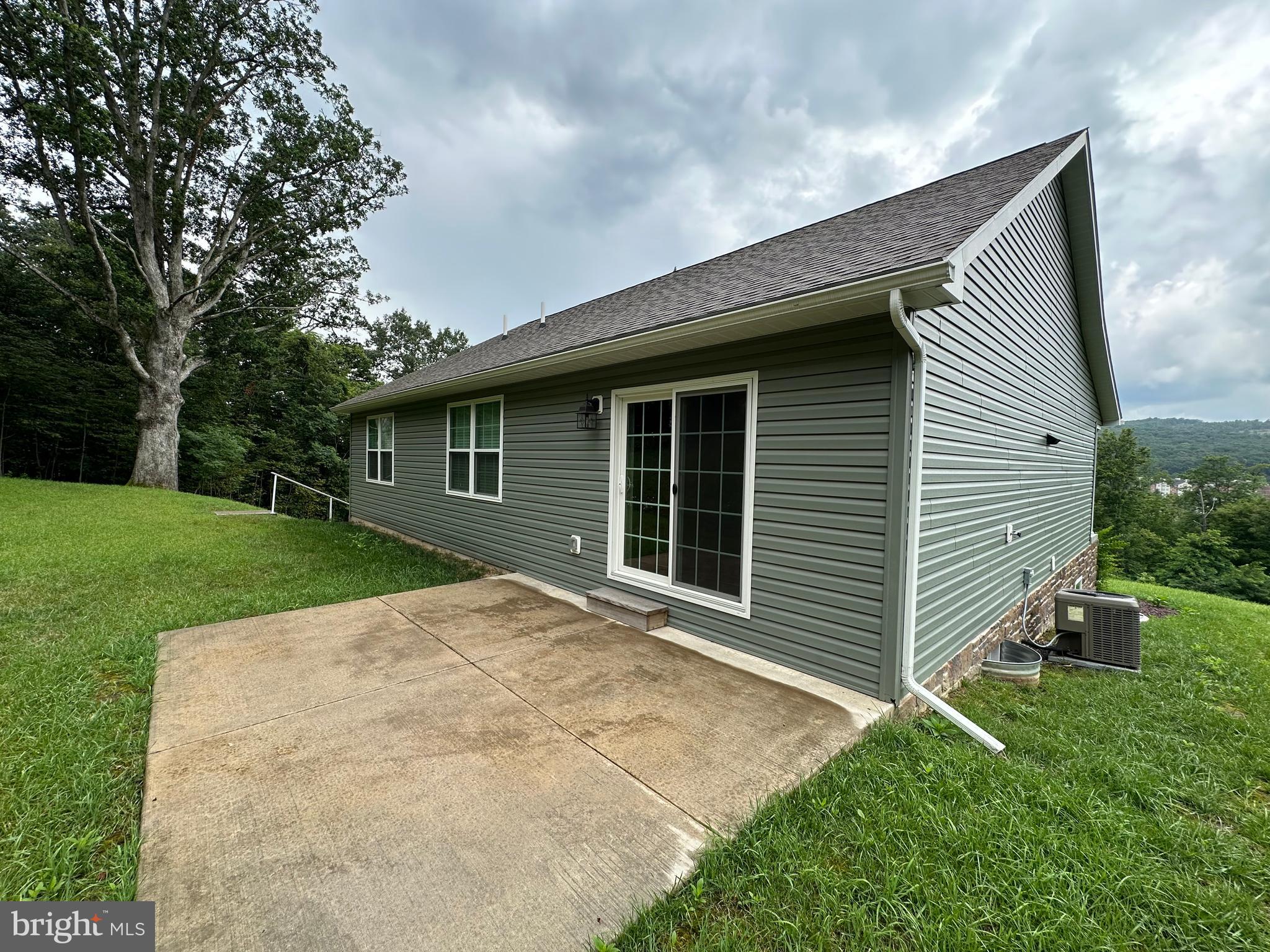 SAND SPRING RUN - Residential
